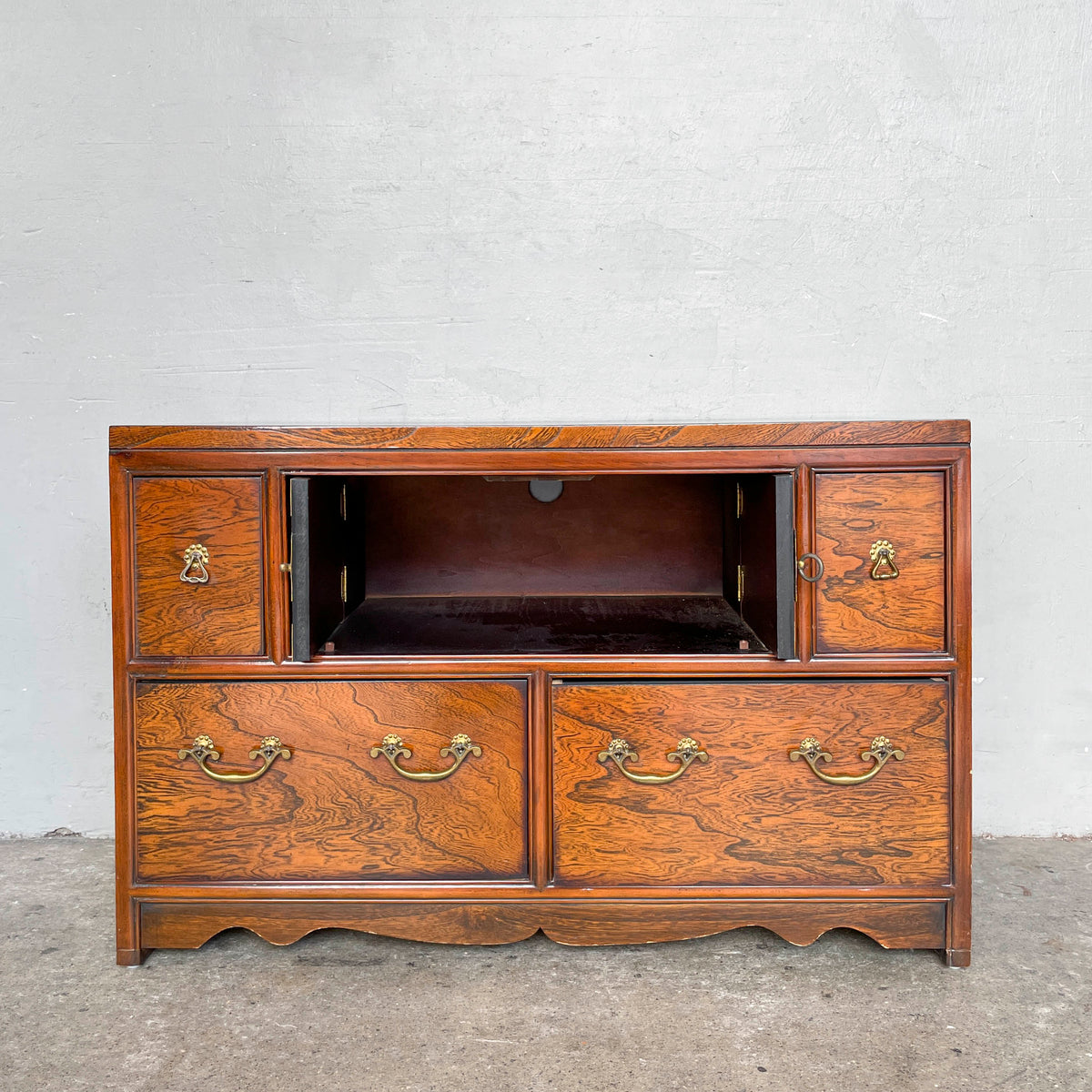 Korean Elm Short Console