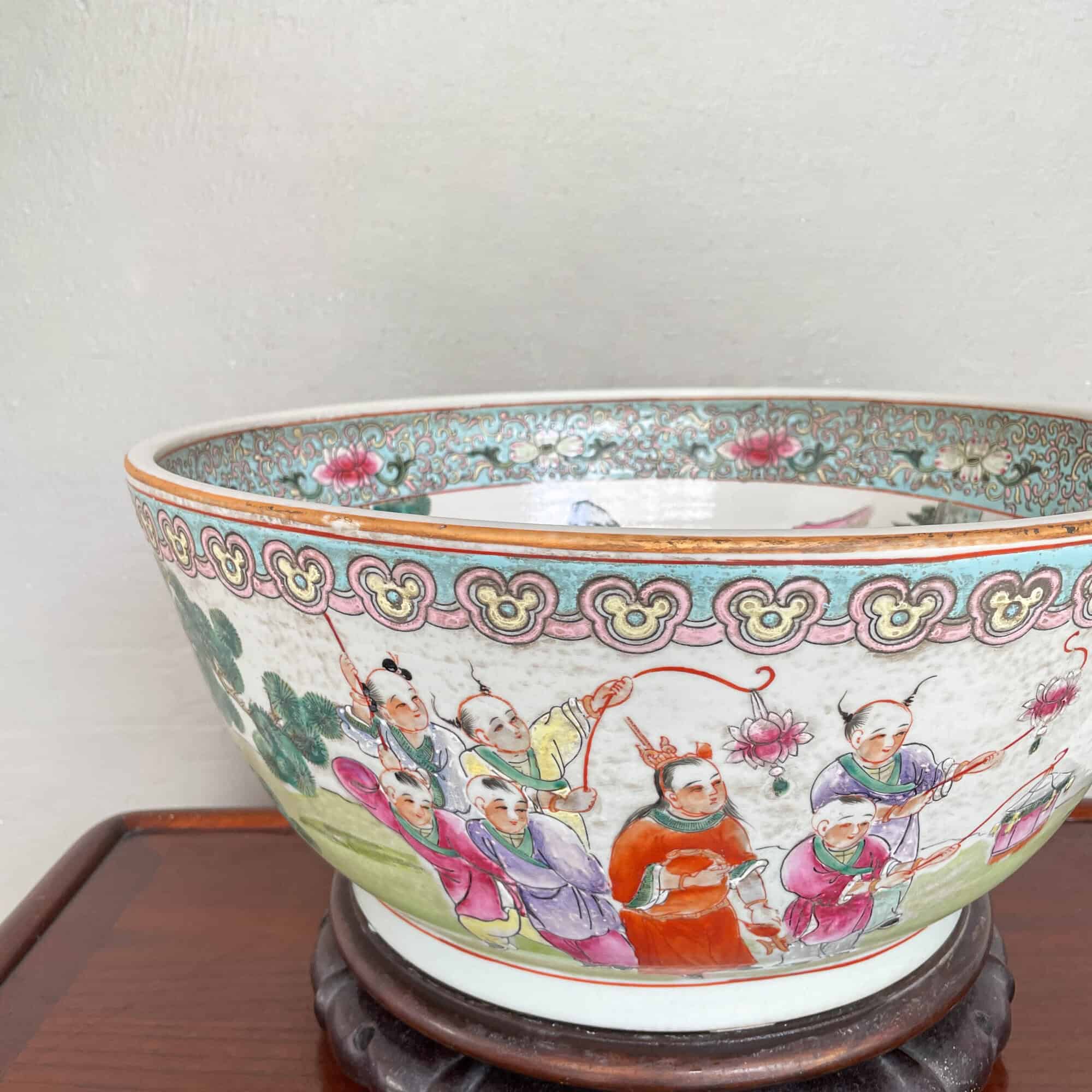 Famille Rose Large Porcelain Bowl - 100 Children in Garden 百子图