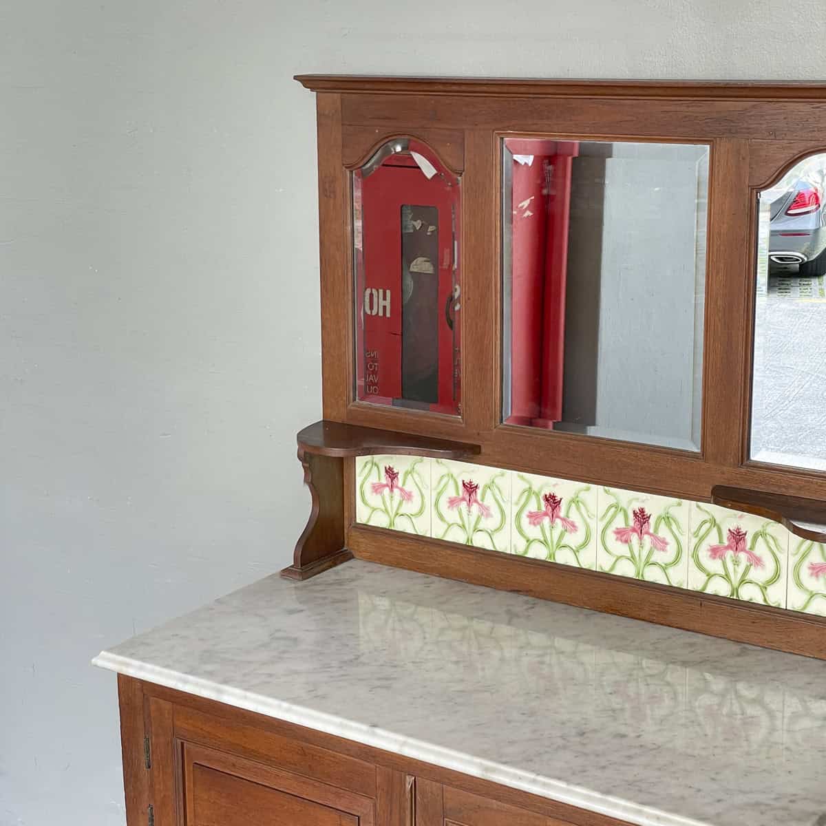 Vintage Colonial Vanity Table with Marble Top