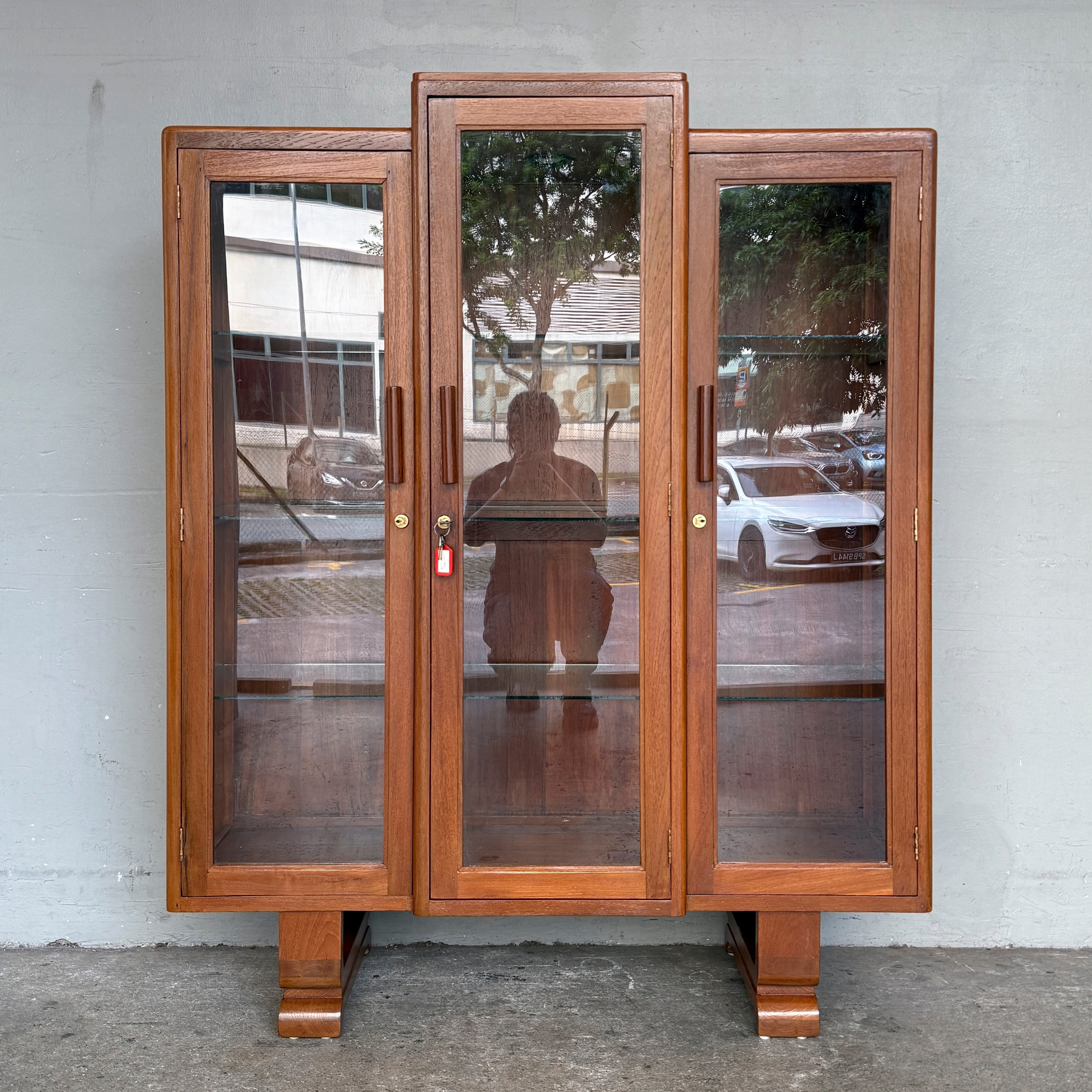 Refurbished Vintage 3-Door U-Leg Display Cabinet