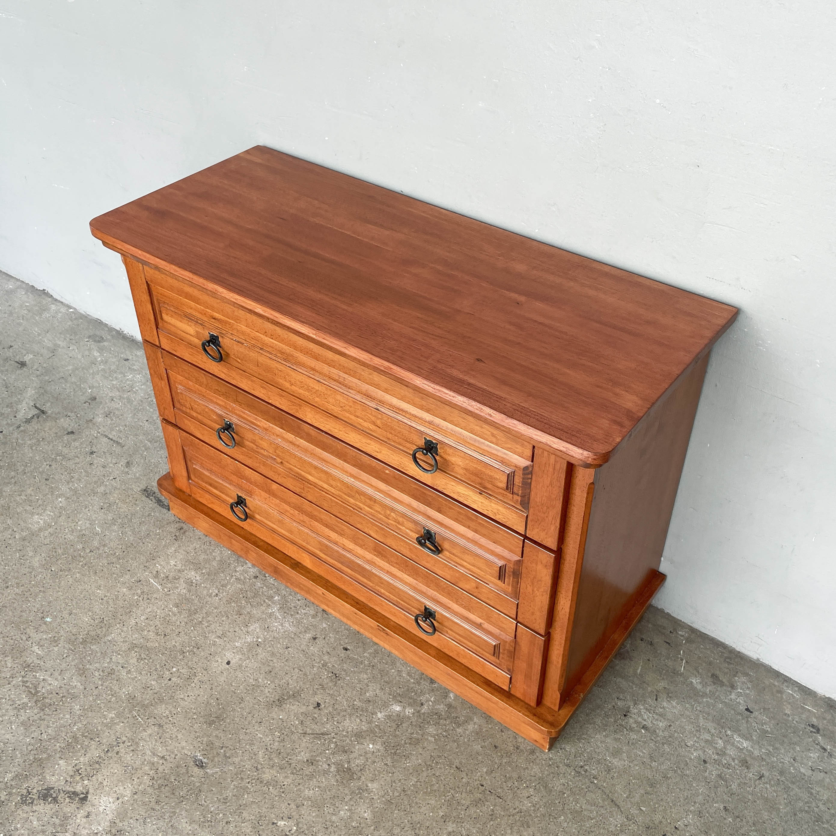 Classic Wooden Chest of Drawers