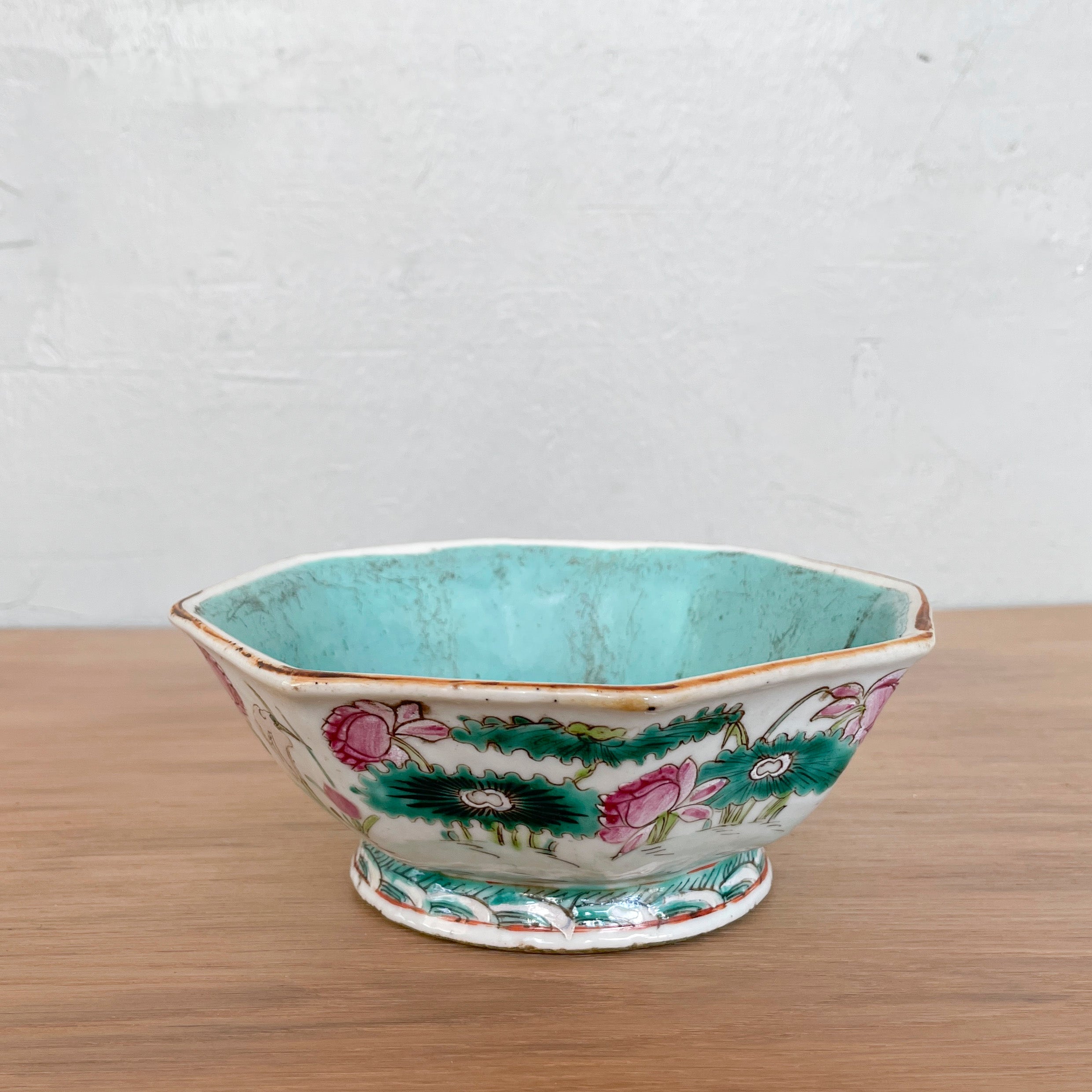 Vintage Chinese Porcelain Footed Dish - Octagonal