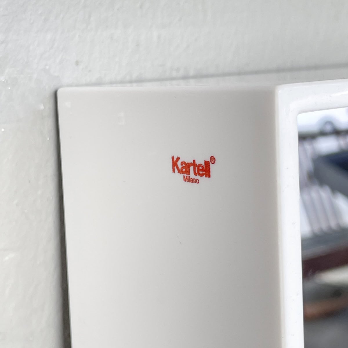 Kartell "Only Me" Mirror in White