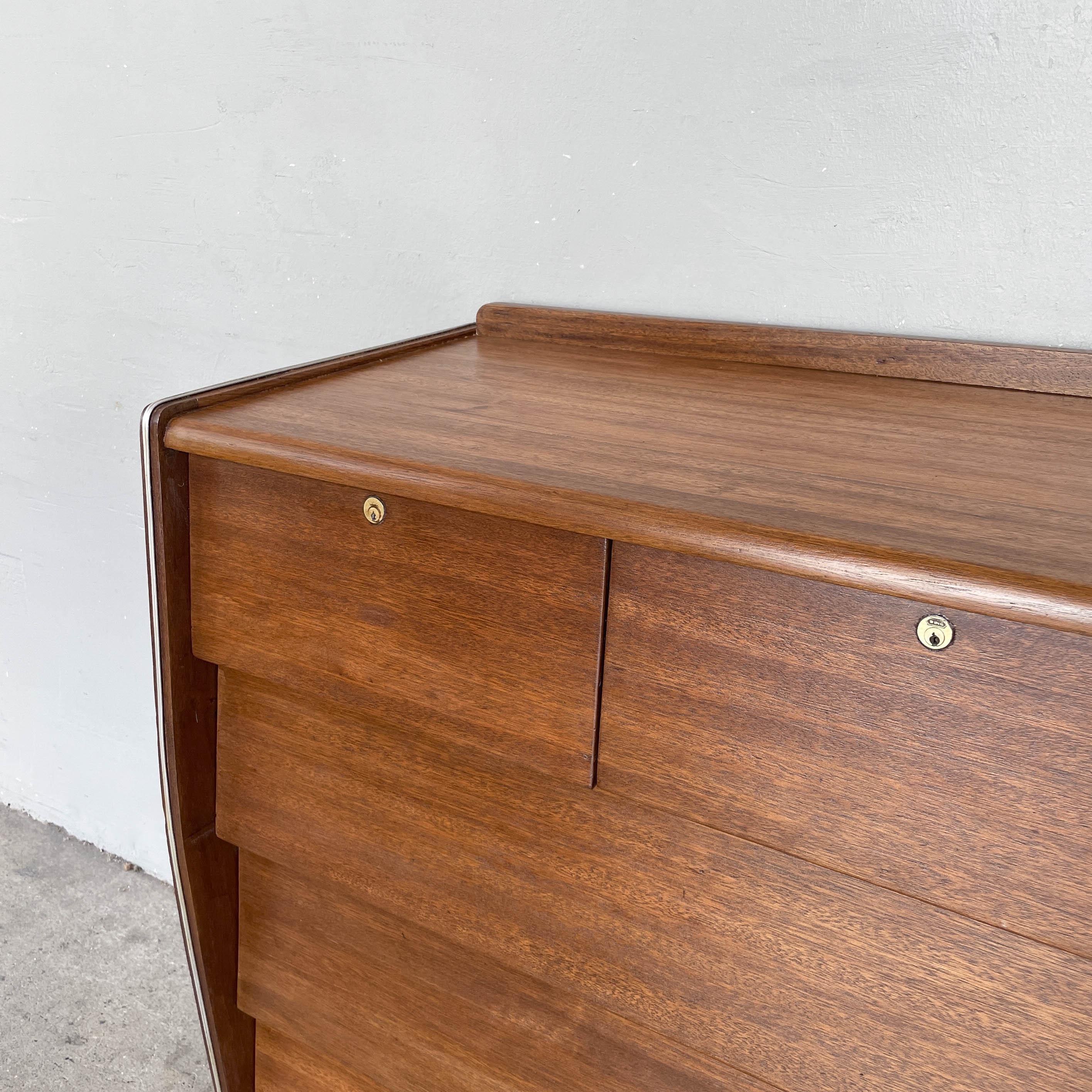 Refurbished Vintage Chest of Drawers with Curved Sides