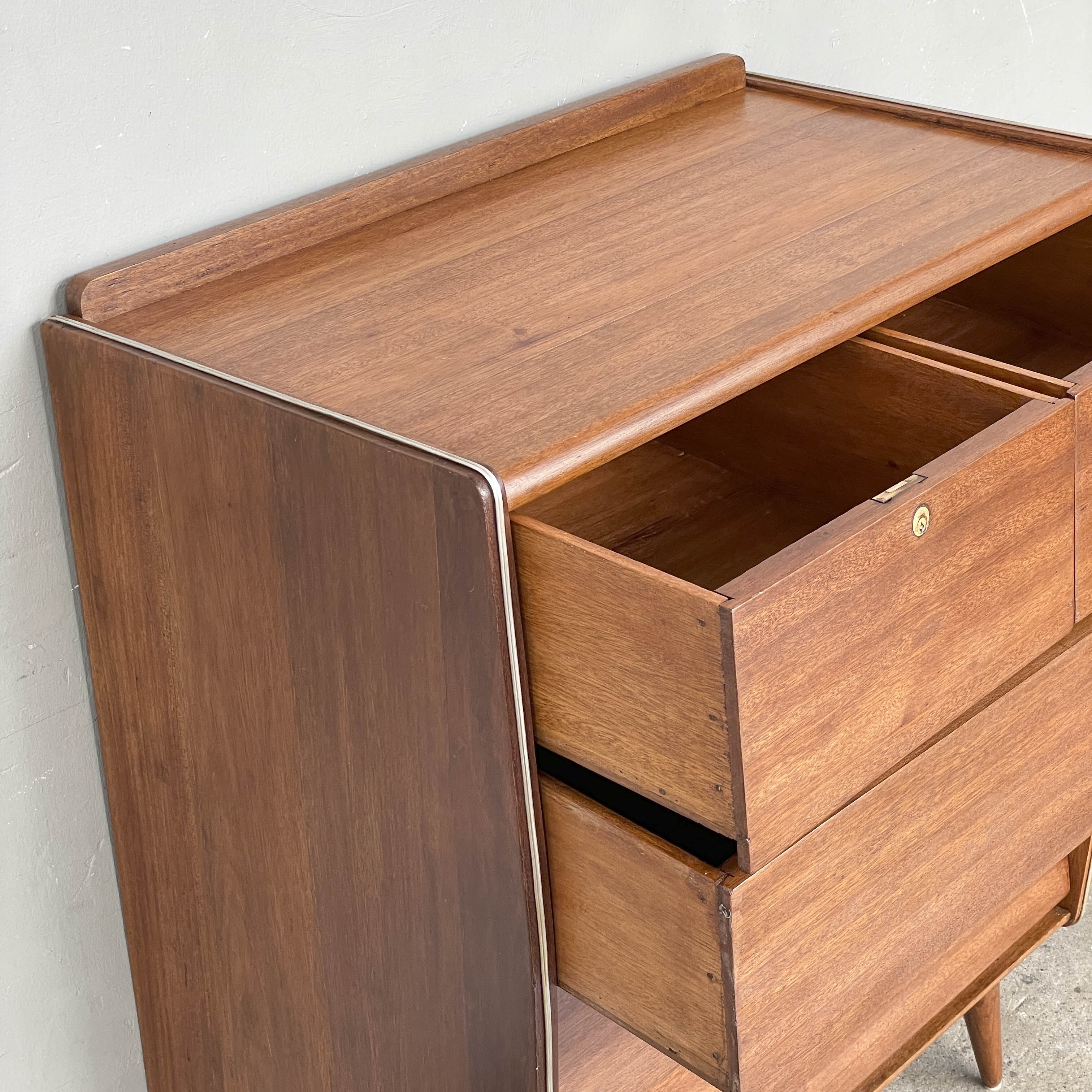 Refurbished Vintage Chest of Drawers with Curved Sides