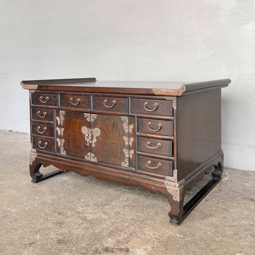 Double-Sided Korean "Morijang" Chest