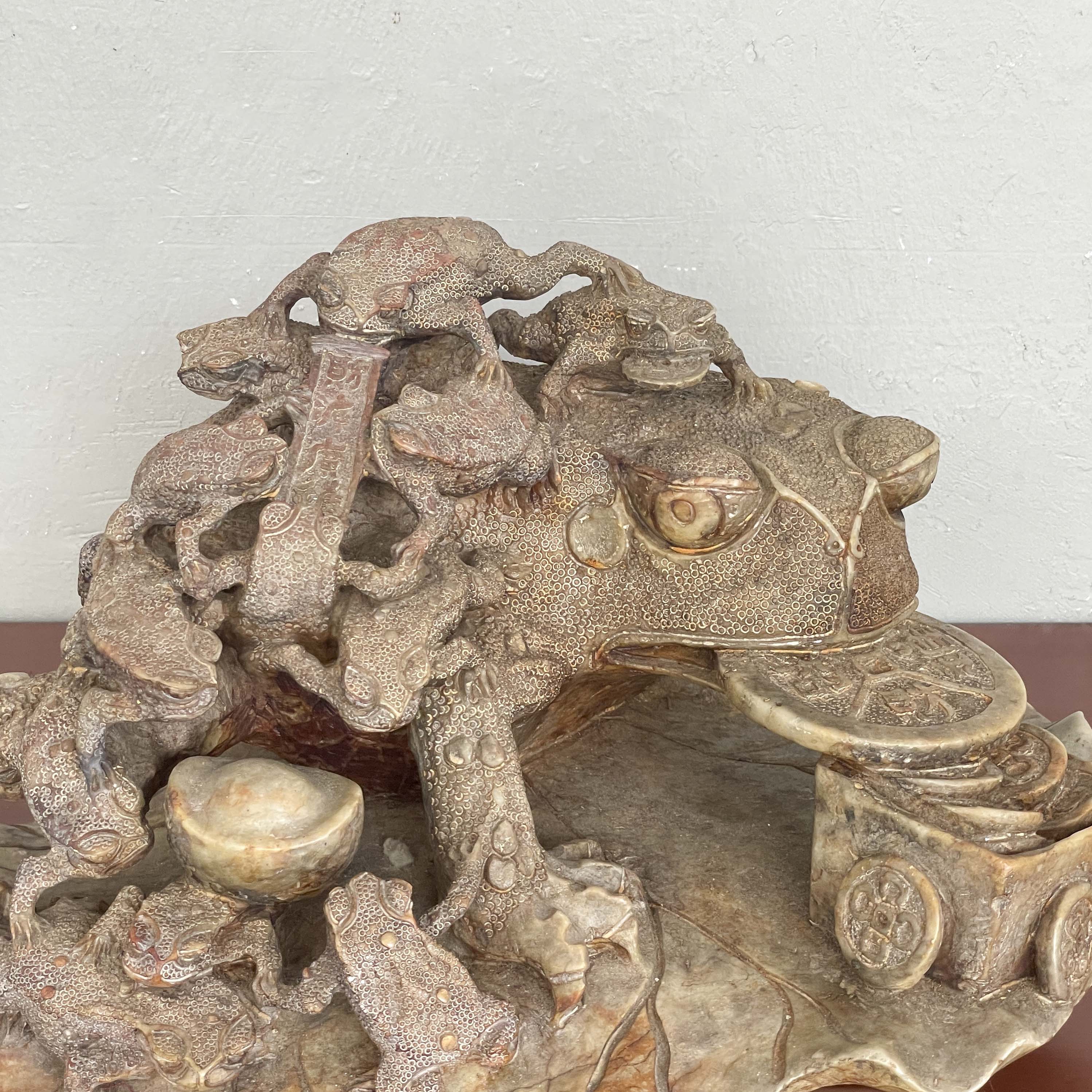 Nest of Golden Toads (金蟾) Prosperity Stone Sculpture