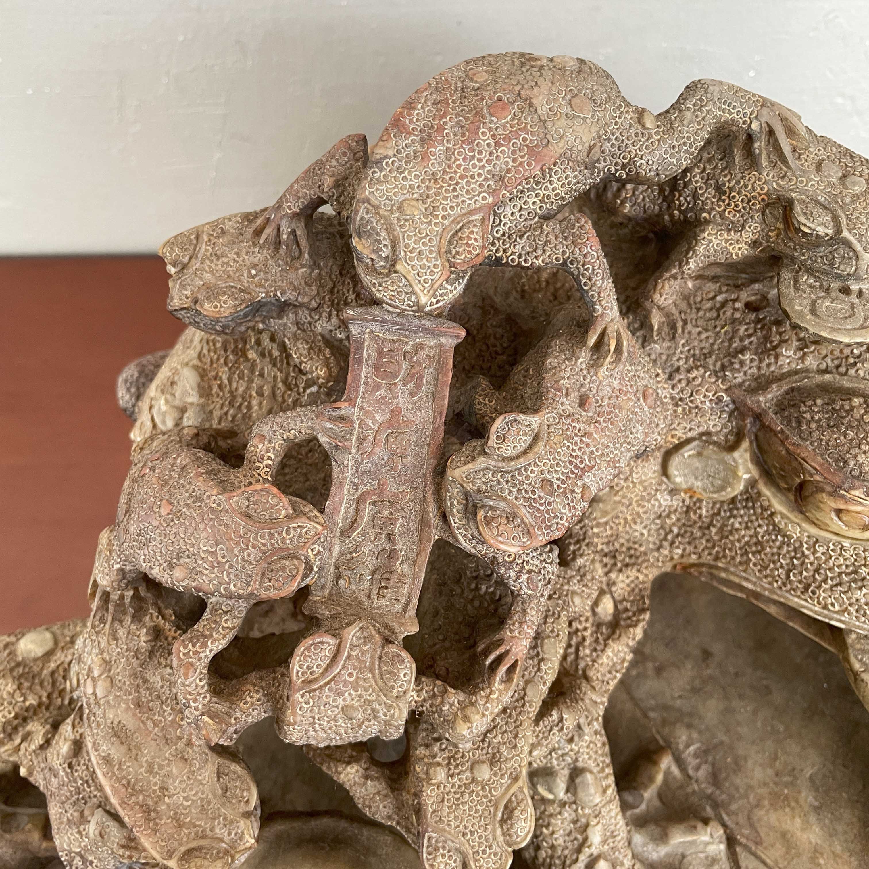 Nest of Golden Toads (金蟾) Prosperity Stone Sculpture
