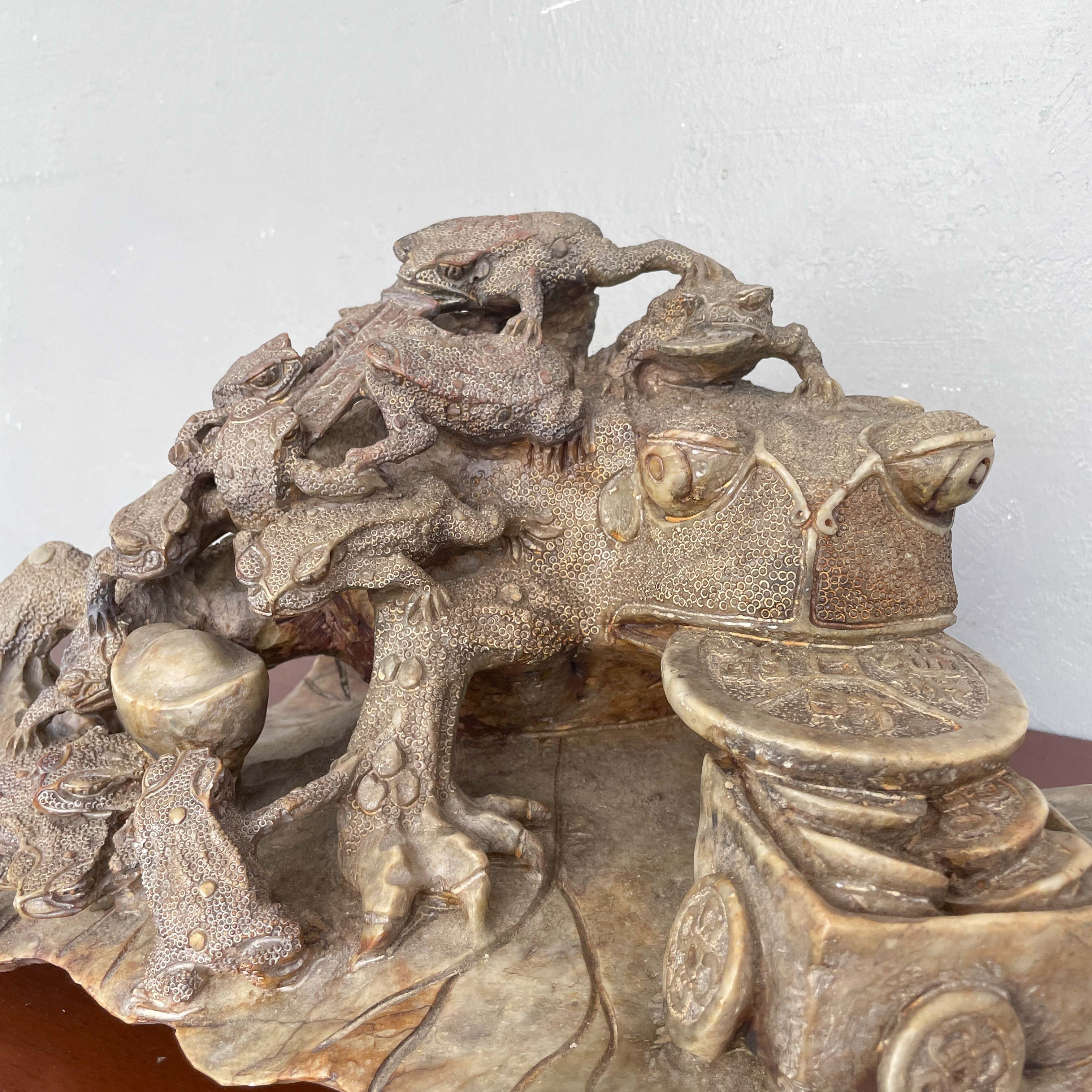 Nest of Golden Toads (金蟾) Prosperity Stone Sculpture