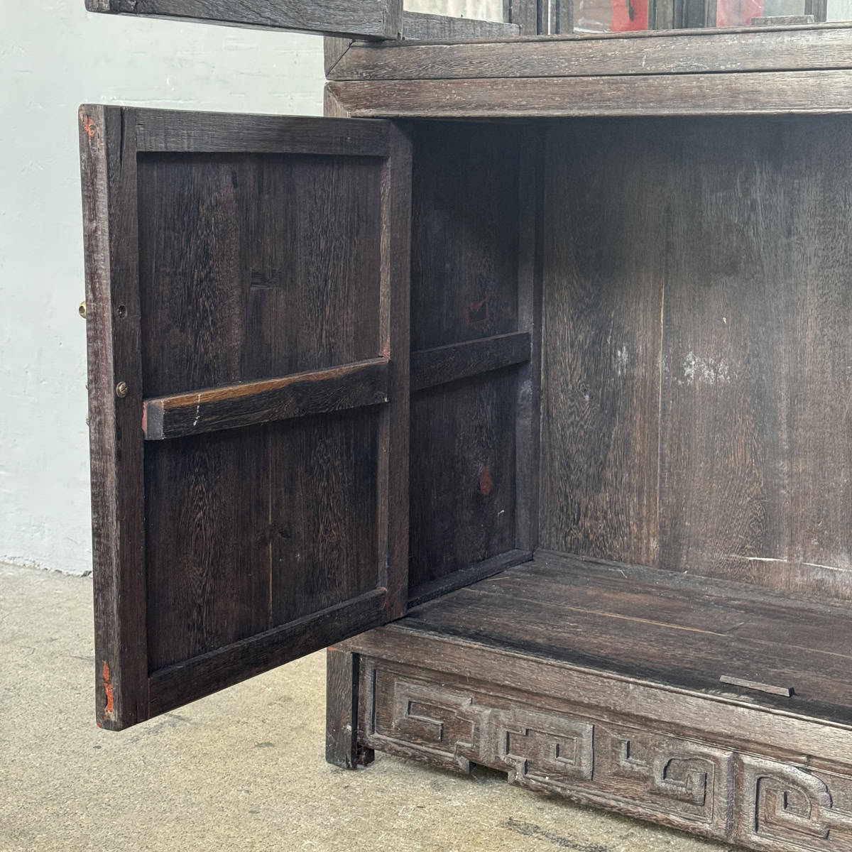 Jichi Wood Display Cabinet with Carved Panels