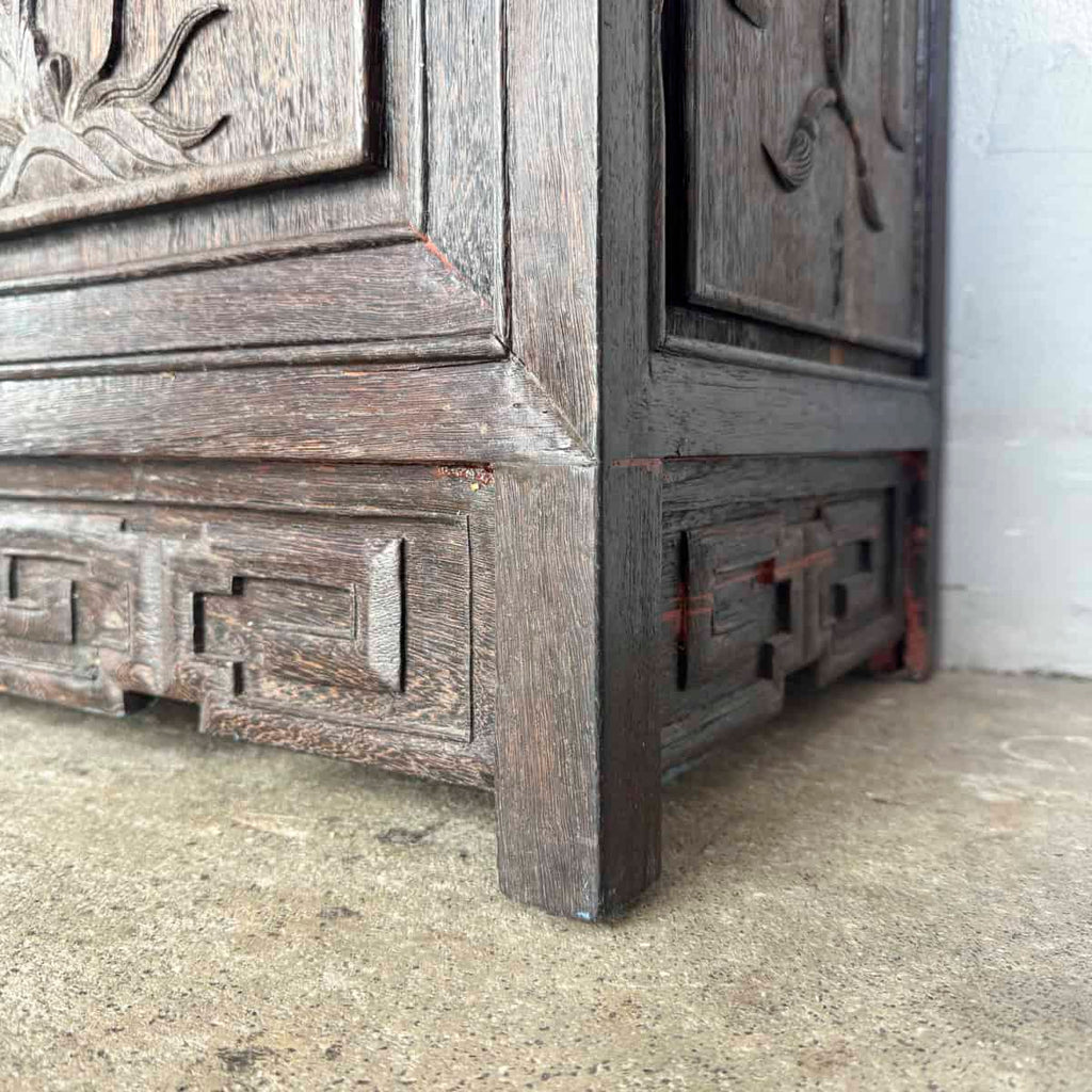 Jichi Wood Display Cabinet with Carved Panels