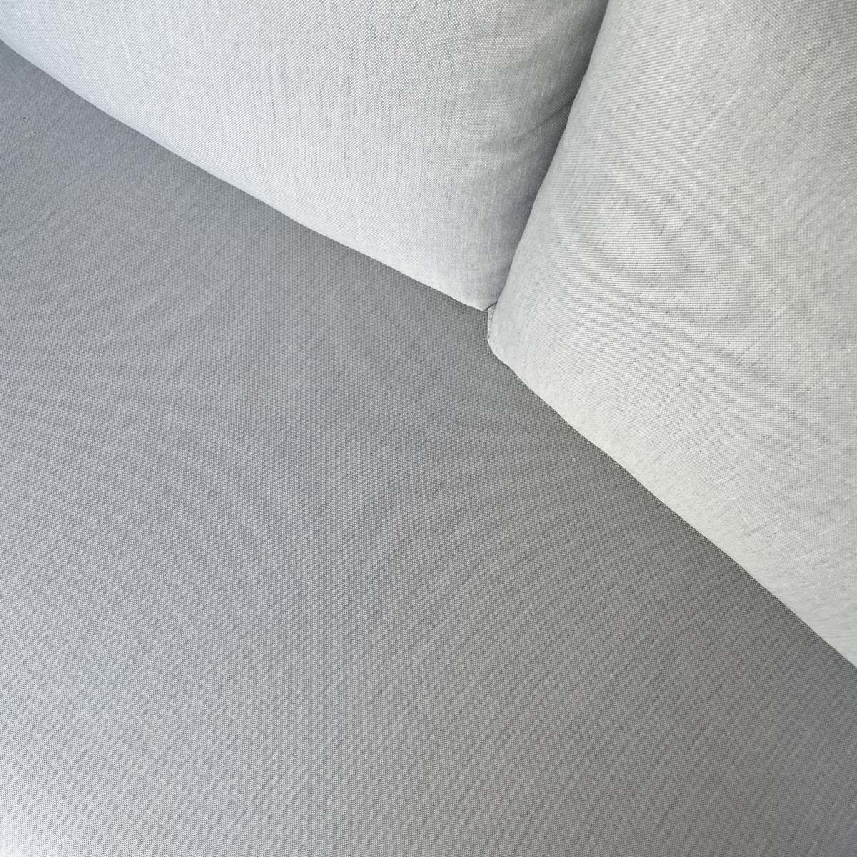 Konopi (CMYK) Uno 2-Seat Outdoor Sofa