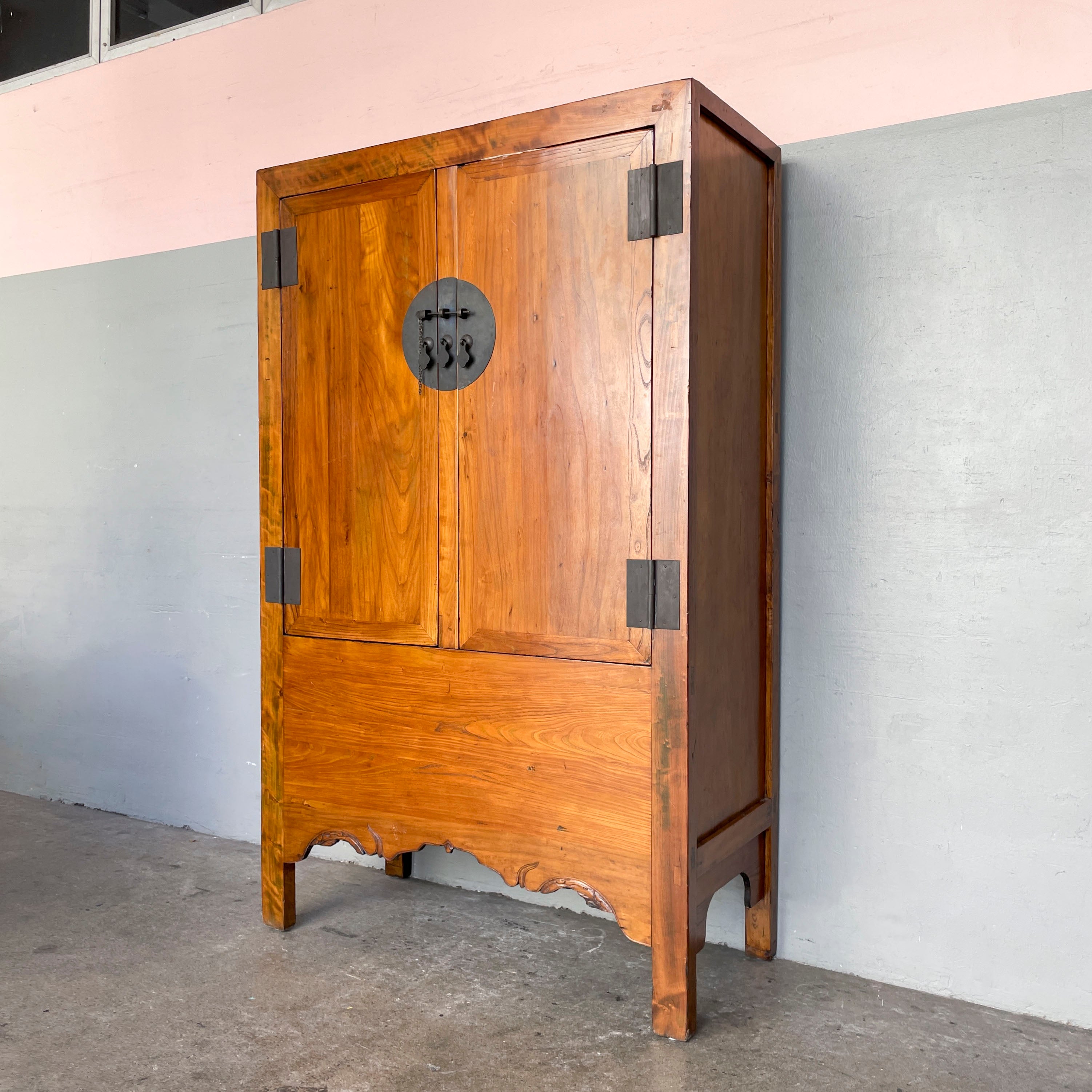 Classic Elm Wedding Cabinet