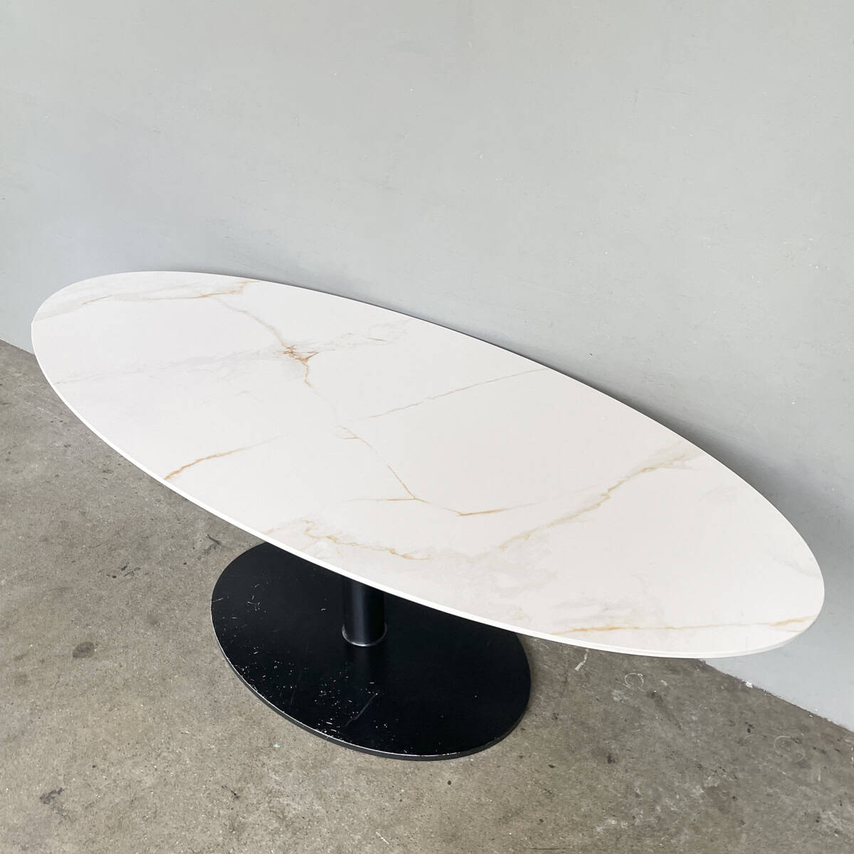 Oval Sintered Stone Table