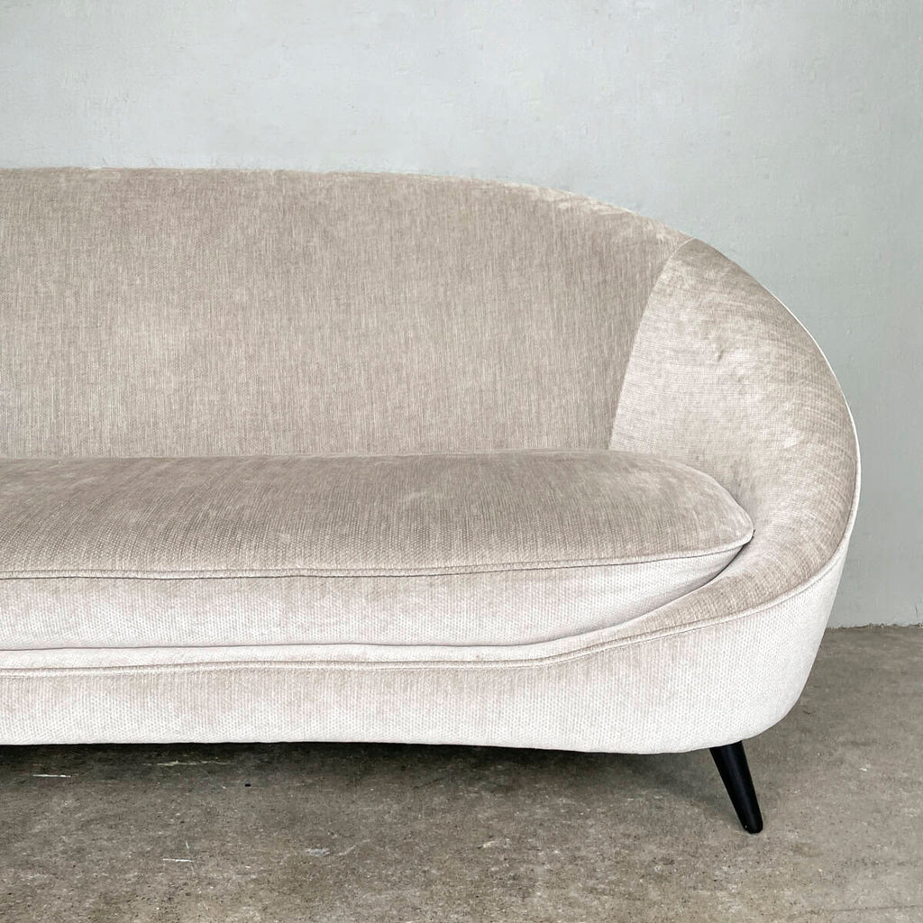 Vibieffe 650 Nido Curved Sofa in Greige