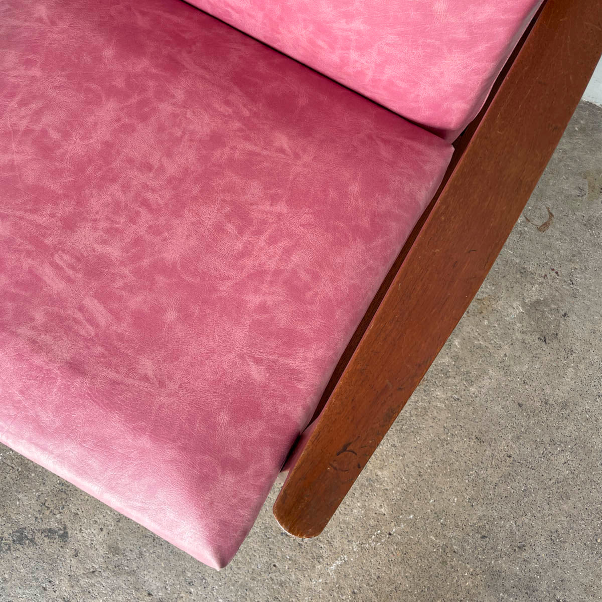 Original Vintage Pak Awang Armchair in Pink Vinyl