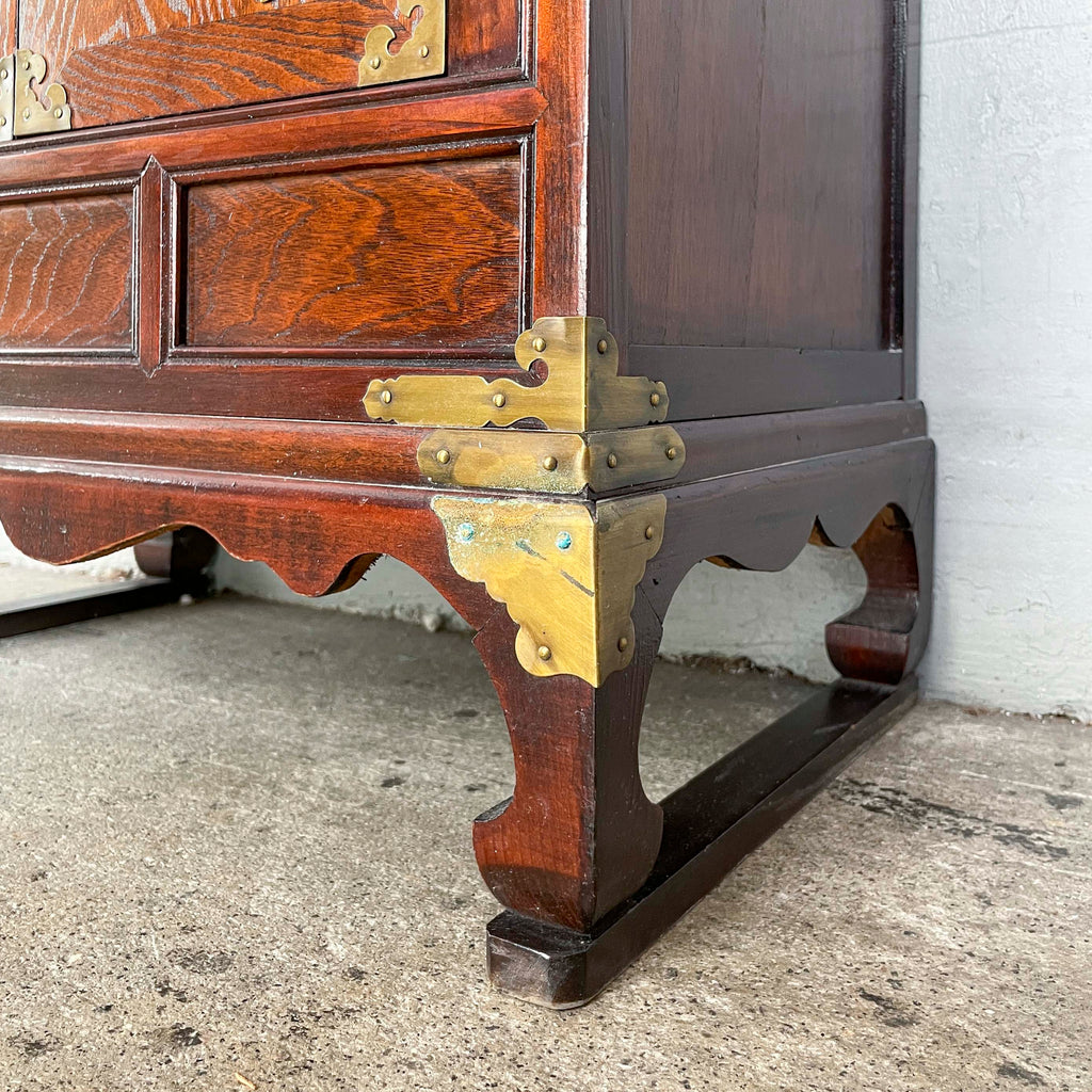 Slim & Tall Korean-Style Elm Shelf