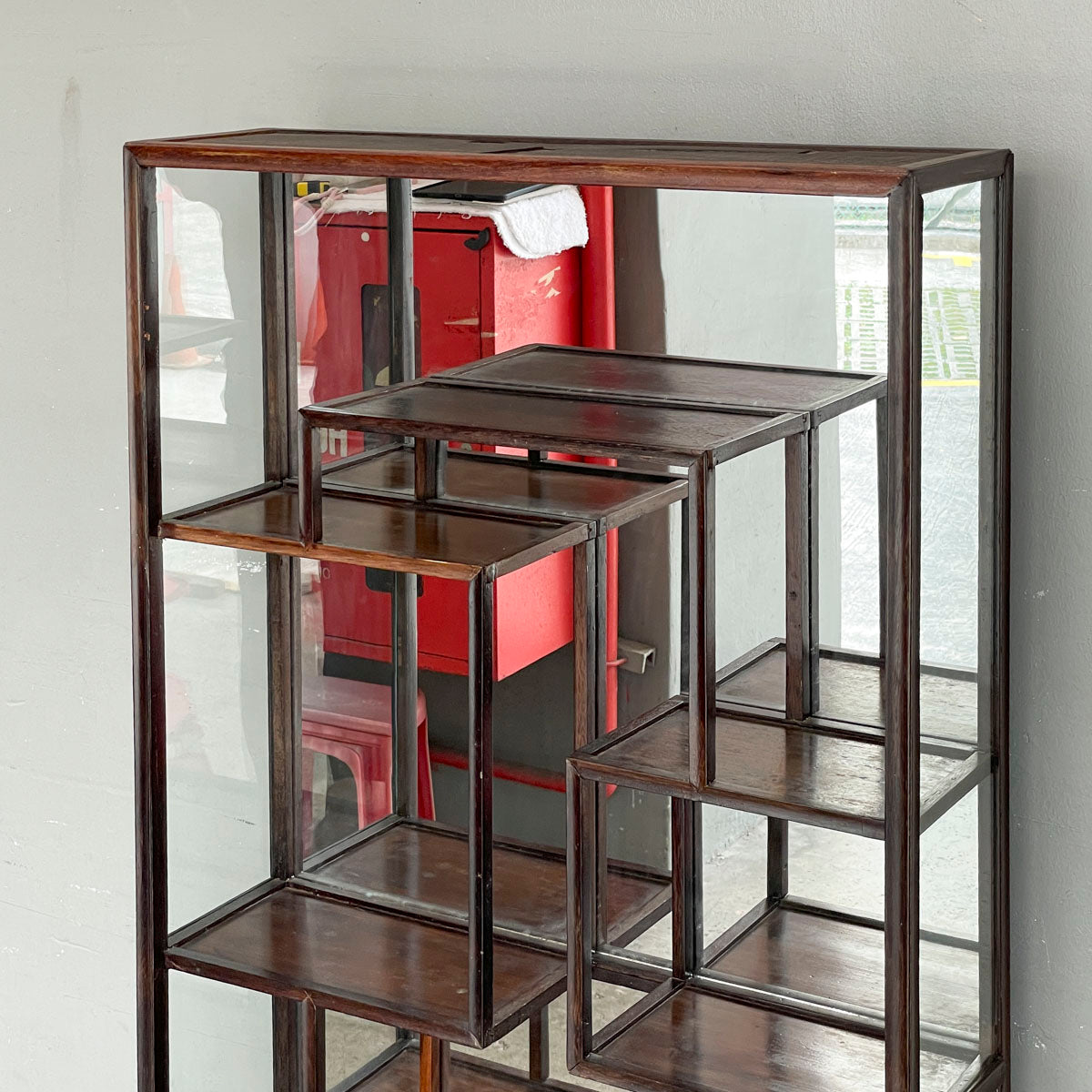 Oriental Curio Display Shelf (Mirror Backing)