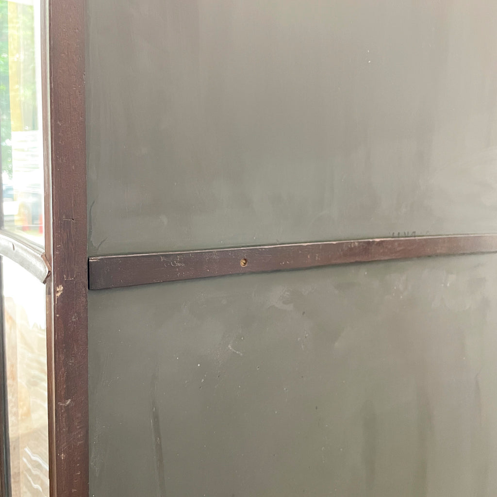 Oriental Curio Display Shelf (Mirror Backing)