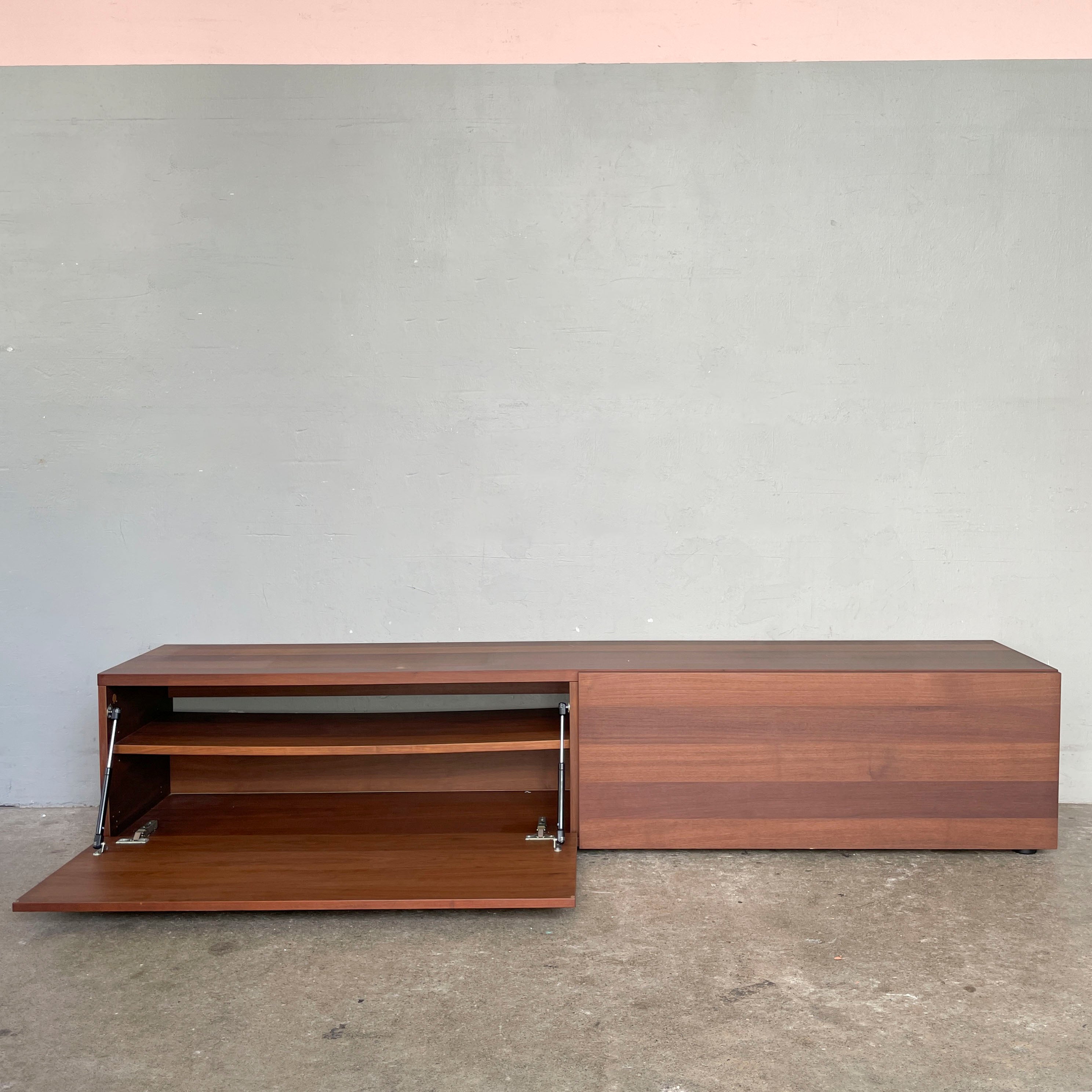 Long & Low Console