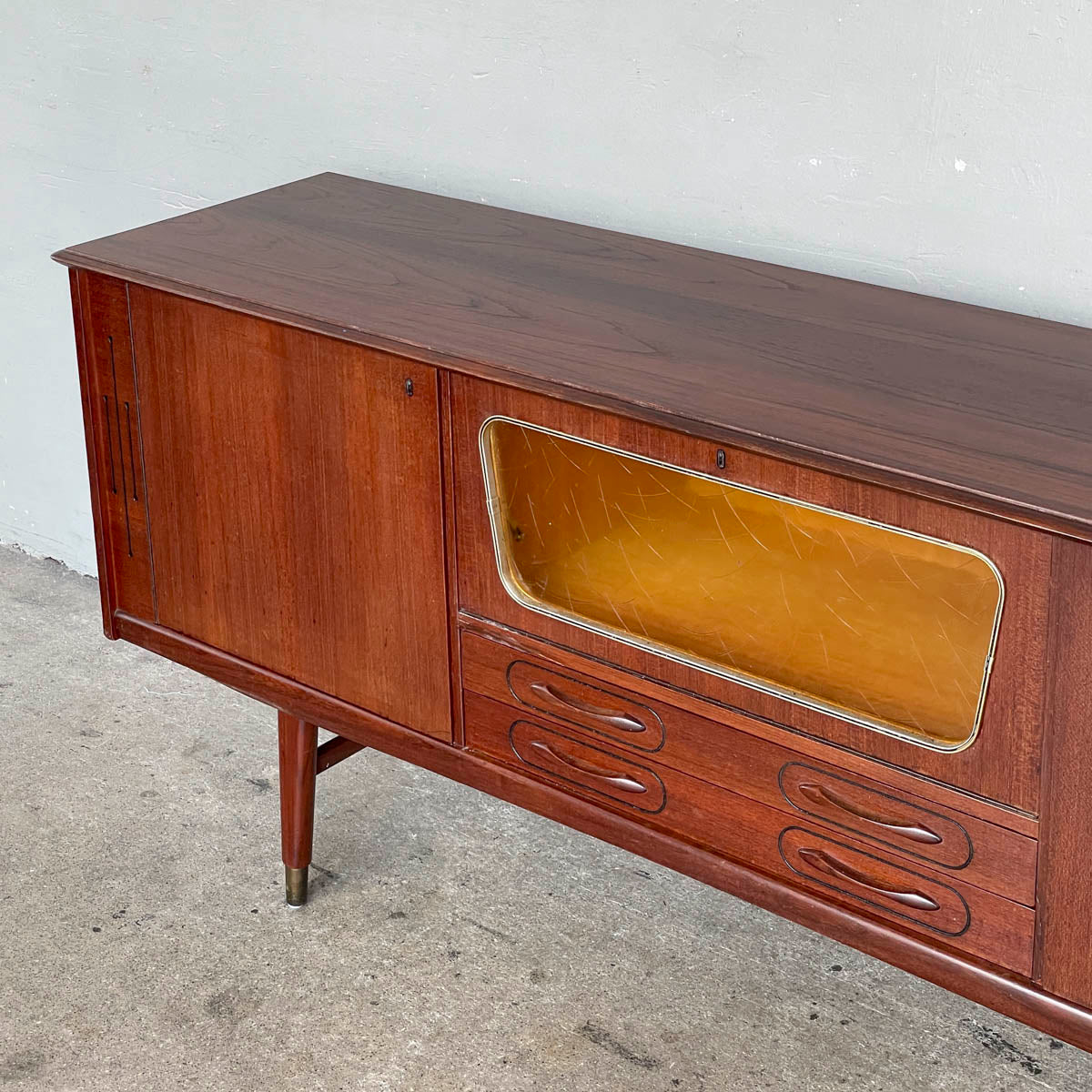 Mid-Century Modern Sideboard with Amber Glass Detail