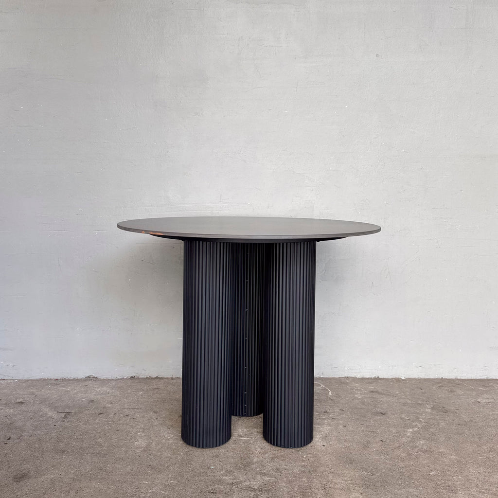 Ribbed Black Pedestal Round Table
