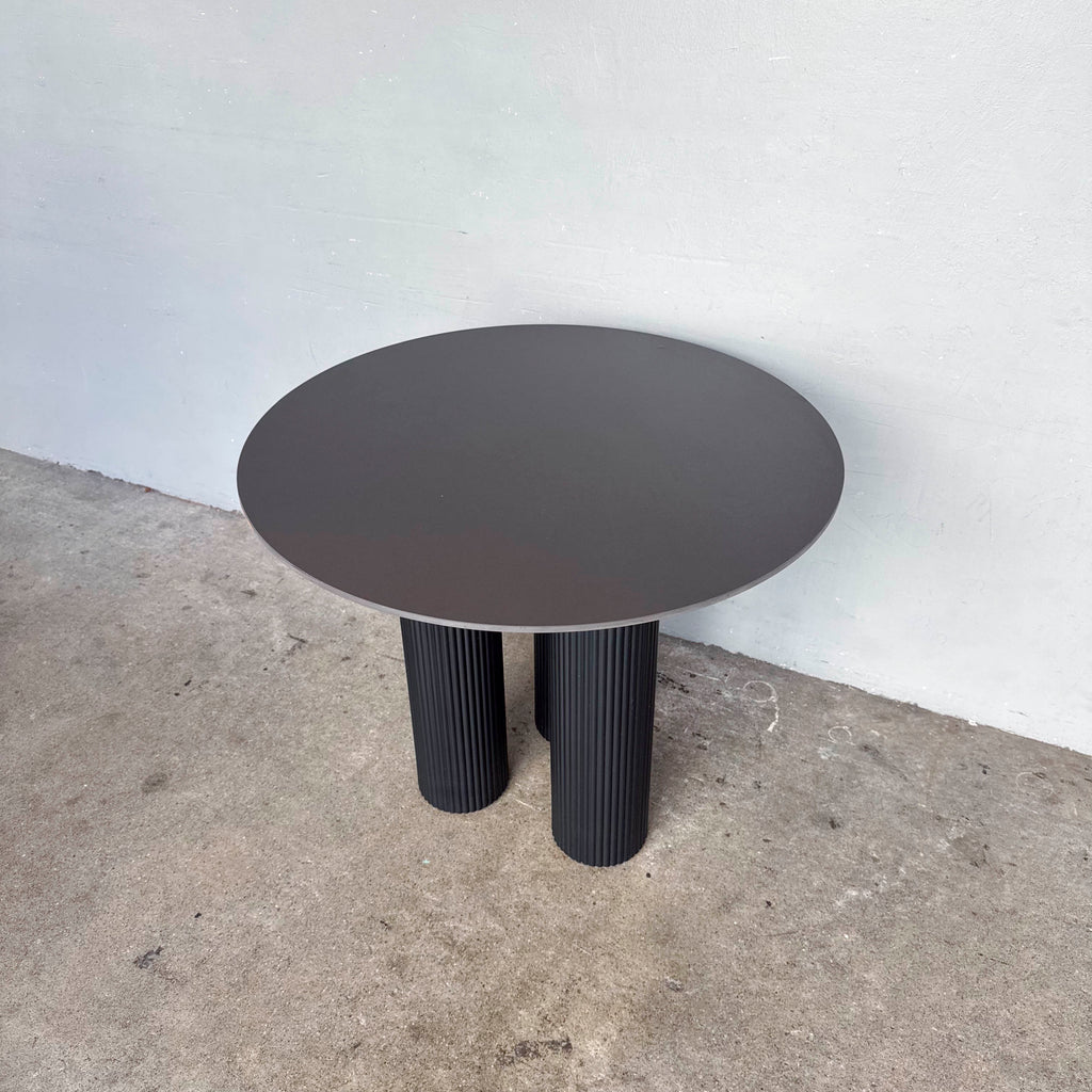 Ribbed Black Pedestal Round Table