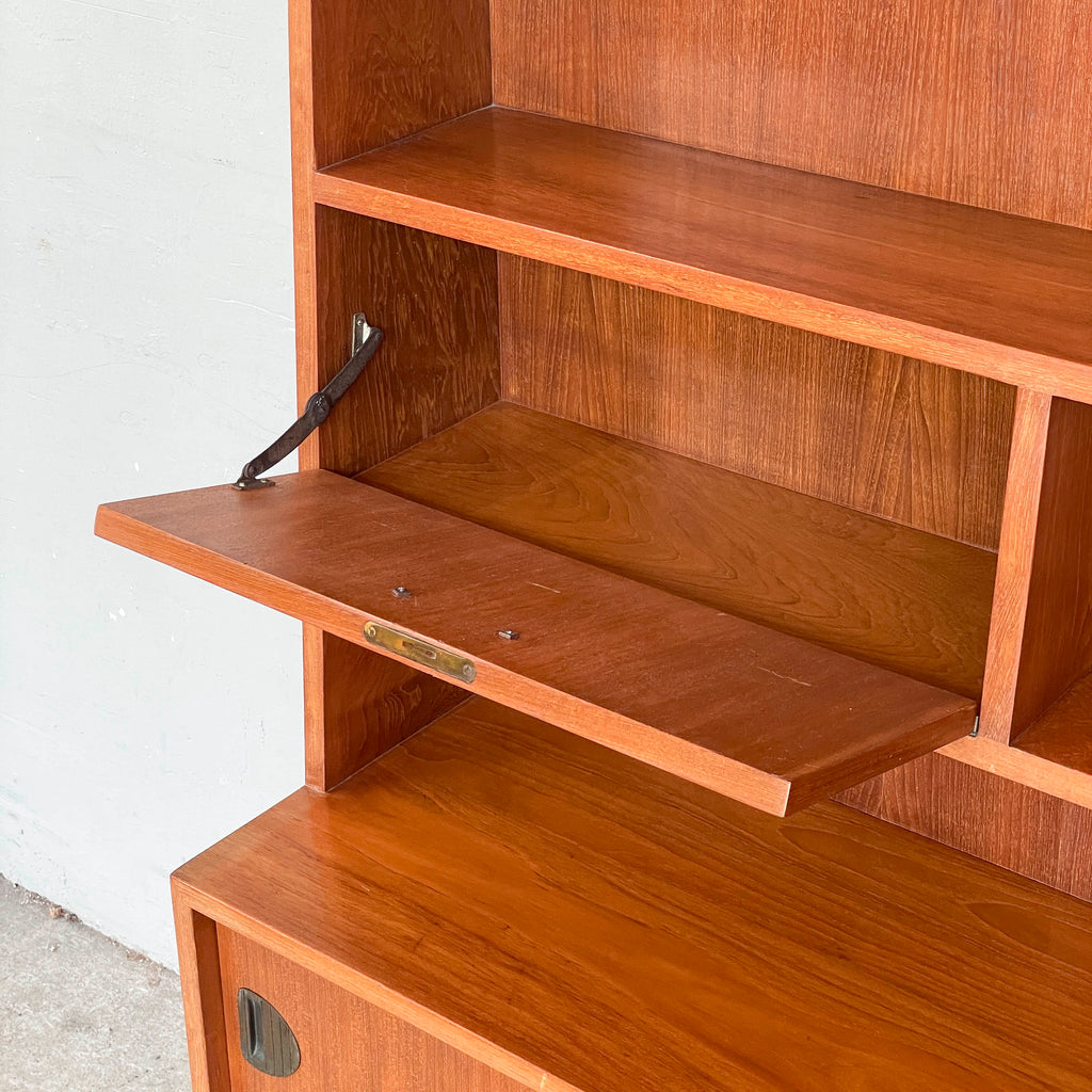 Vintage Mid-Century Modern Storage & Display Unit