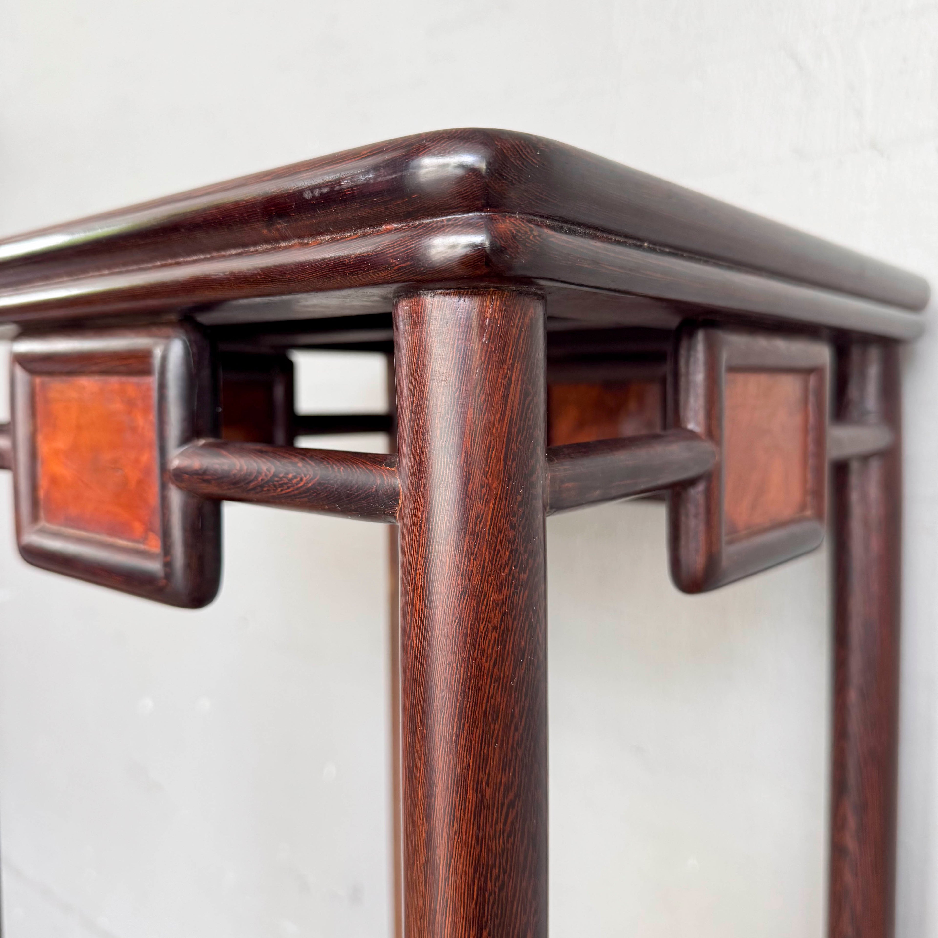 Two-Tone Jichi & Cherry Wood Stand
