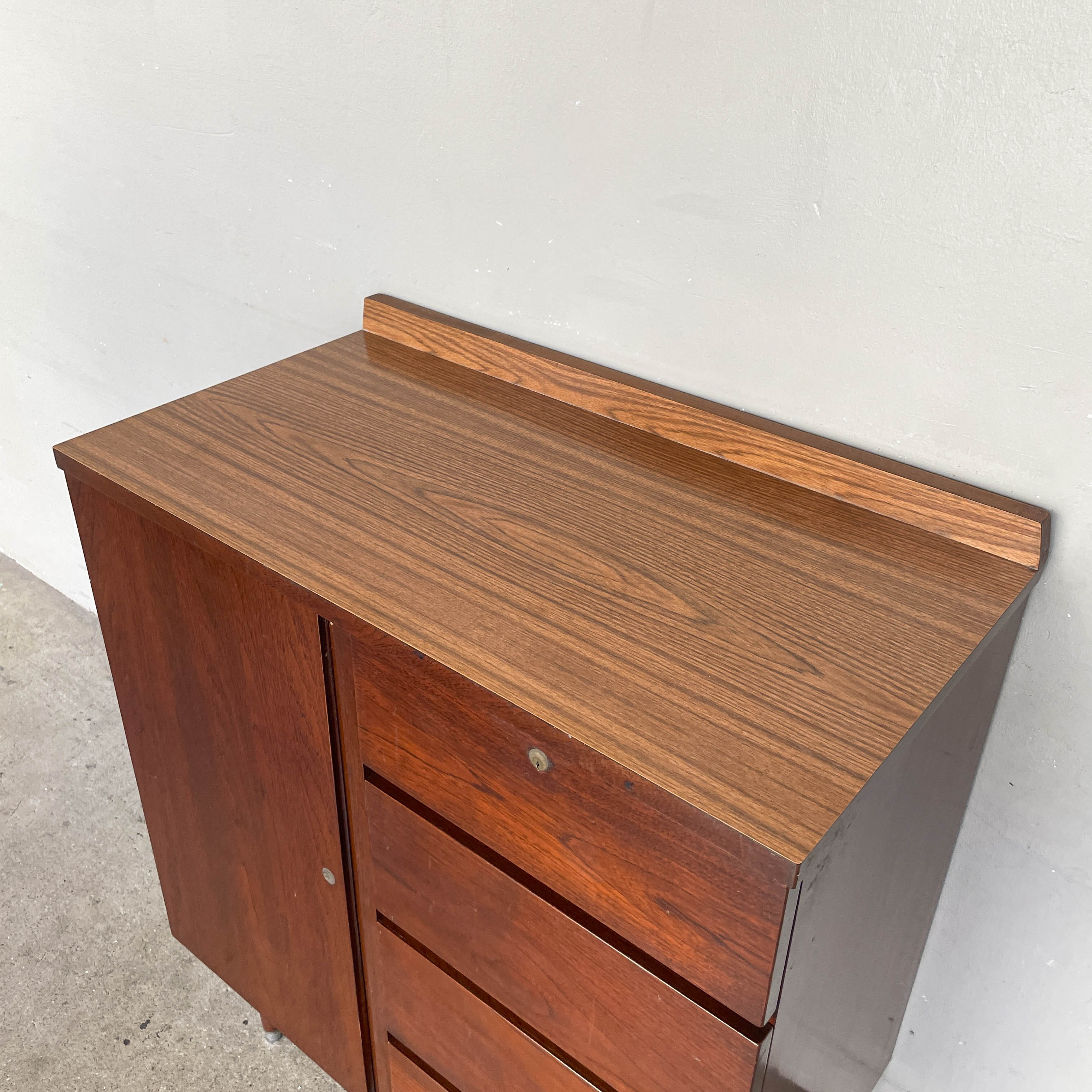 Vintage Chest of Drawers with Laminate Top