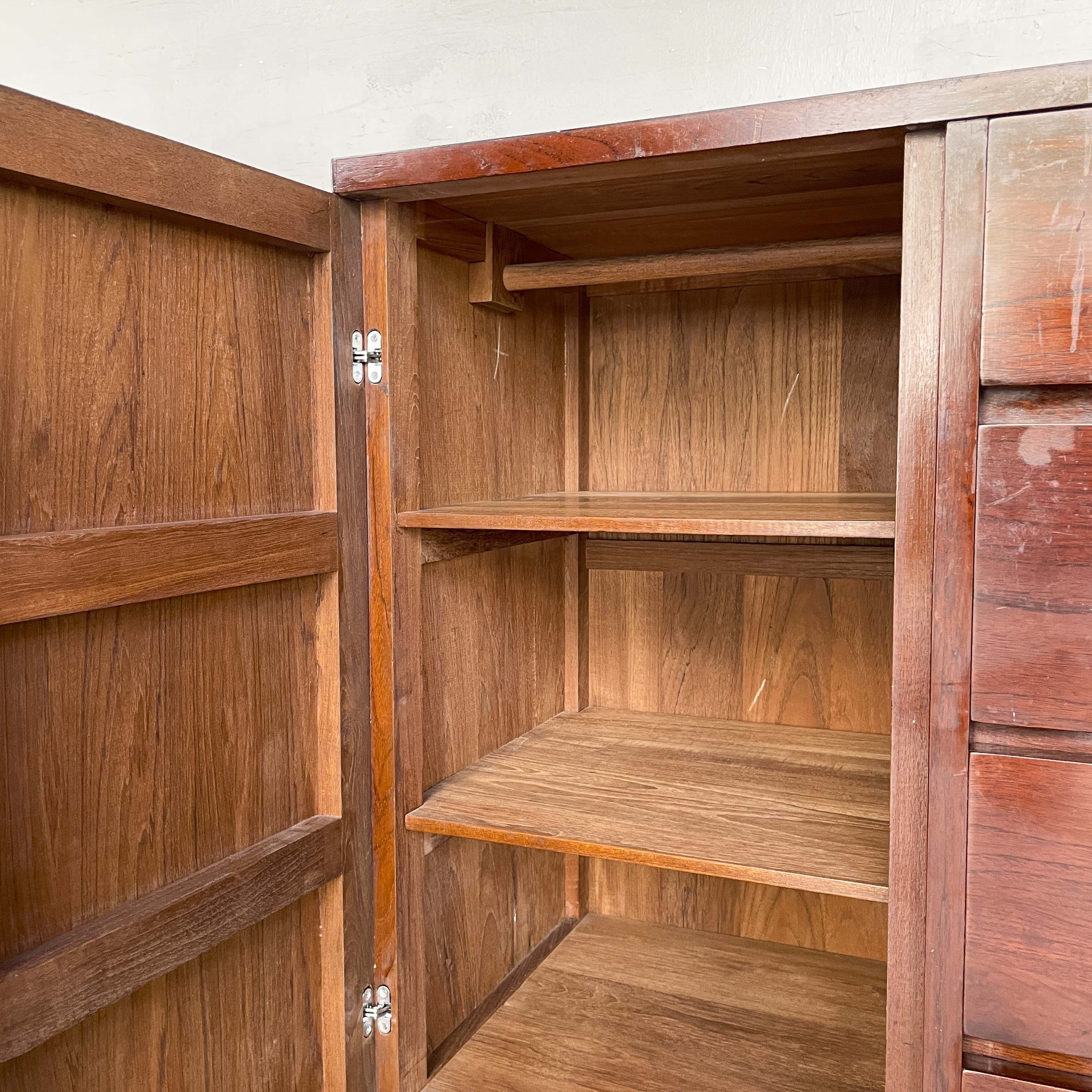 Vintage Chest of Drawers with Laminate Top