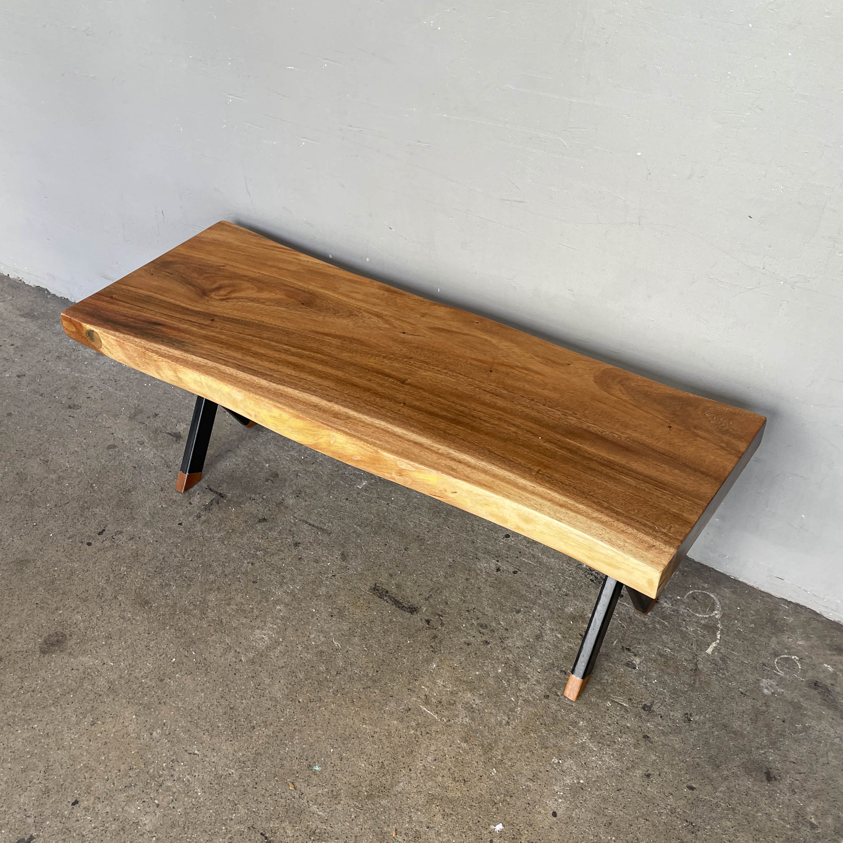 Upcycled Suar Slab Bench (X-Legs 2.0)