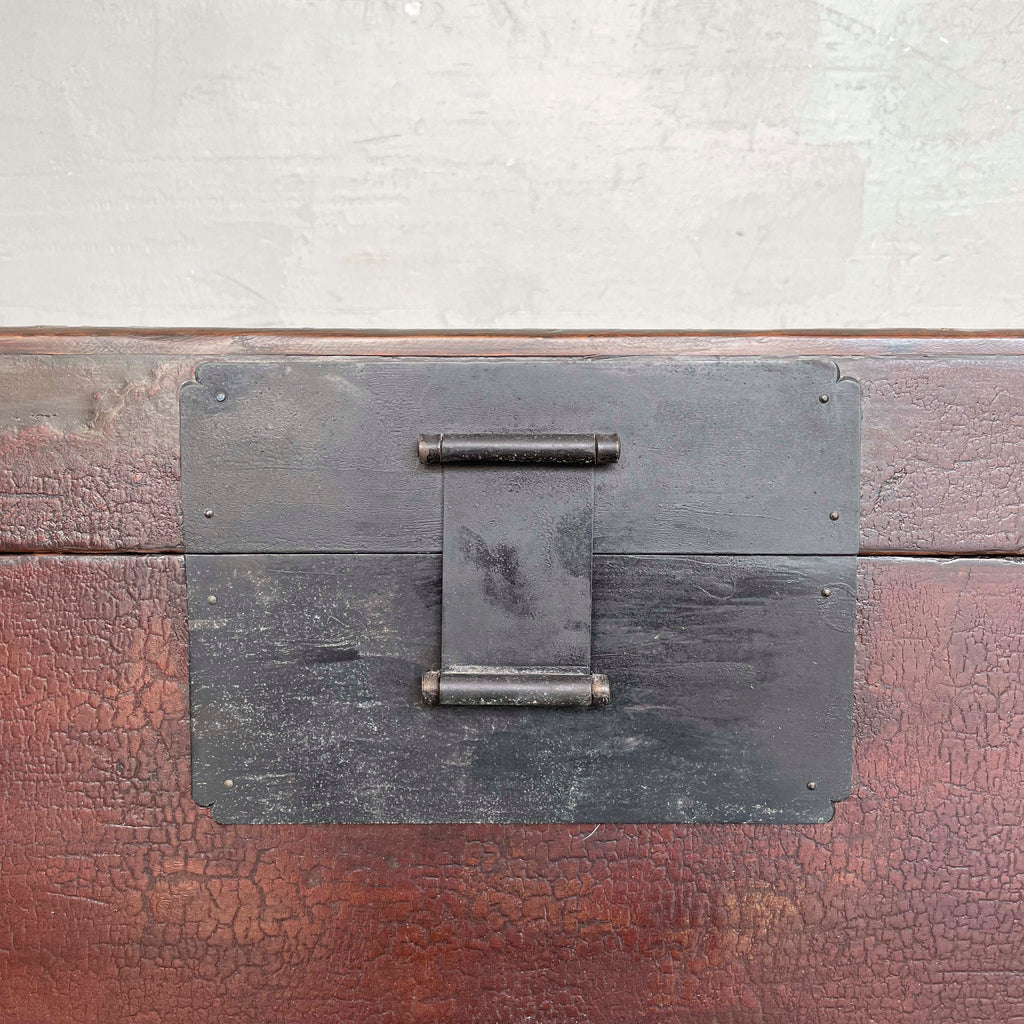 Crackled Lacquer Elm Chest