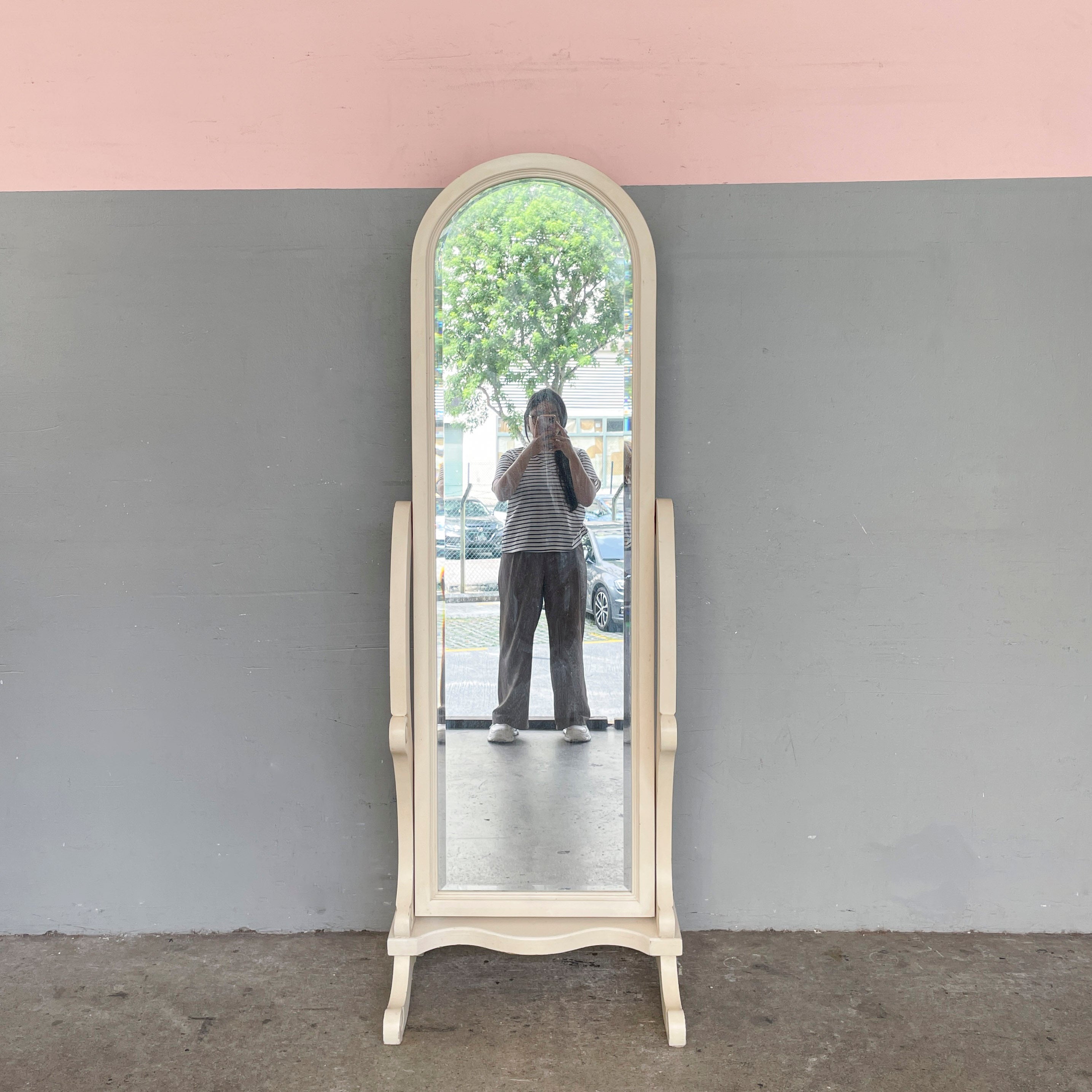 Off-White Arched Cheval Mirror