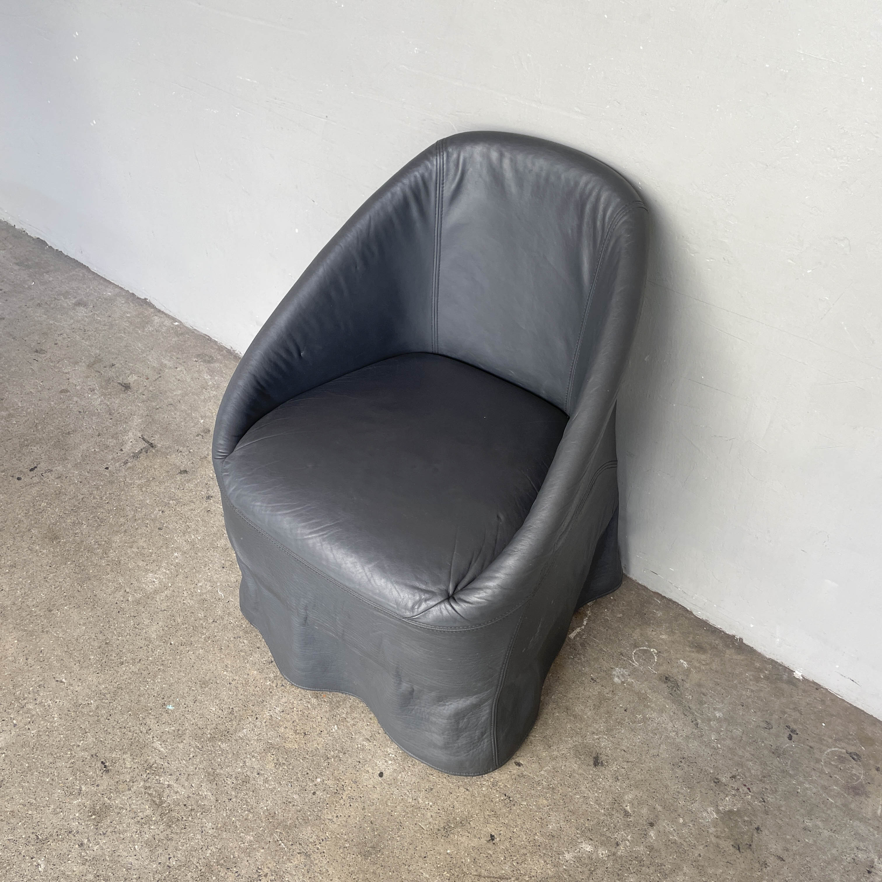 Black Leather Tub Chair