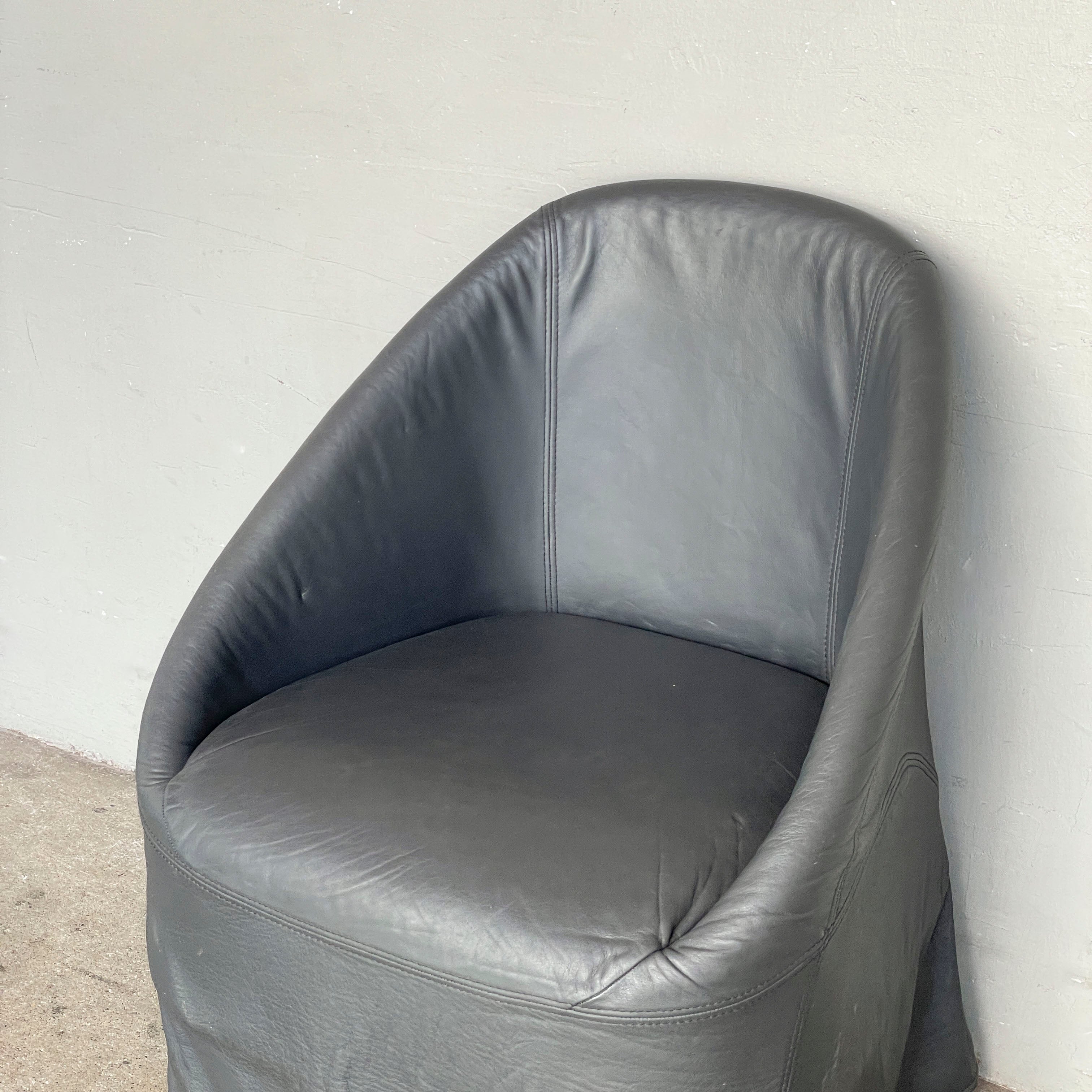Black Leather Tub Chair