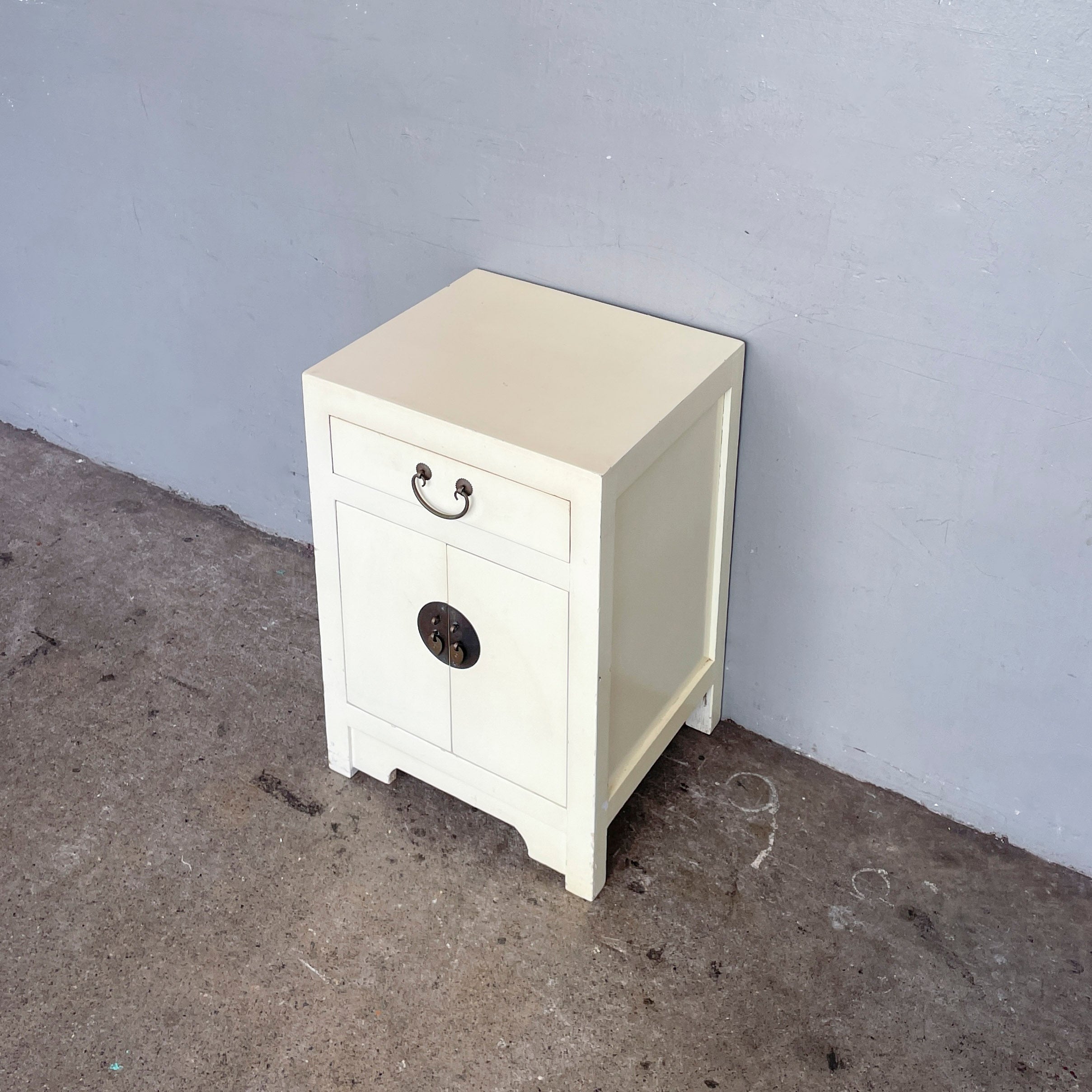 Cream White Elm Side Table