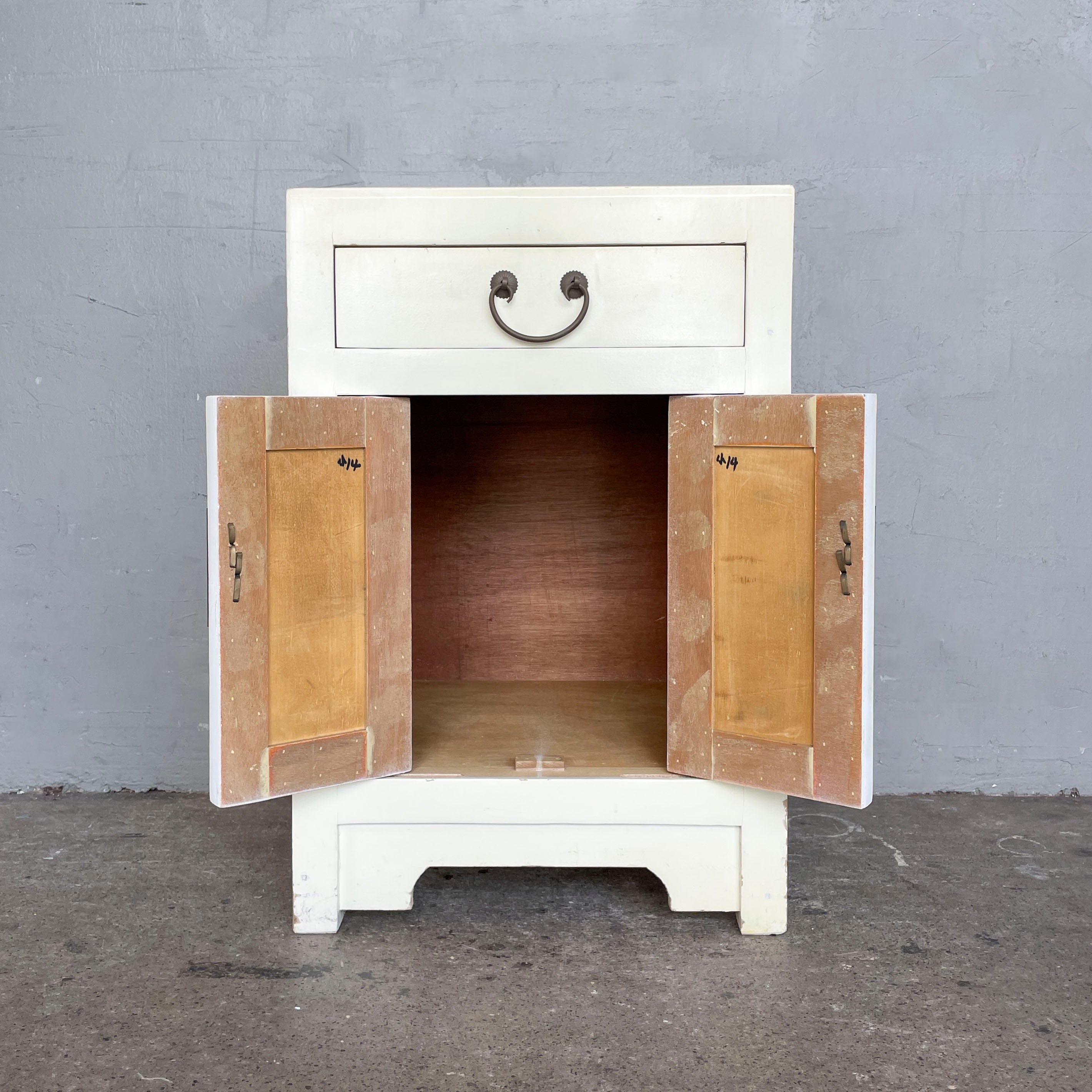 Cream White Elm Side Table