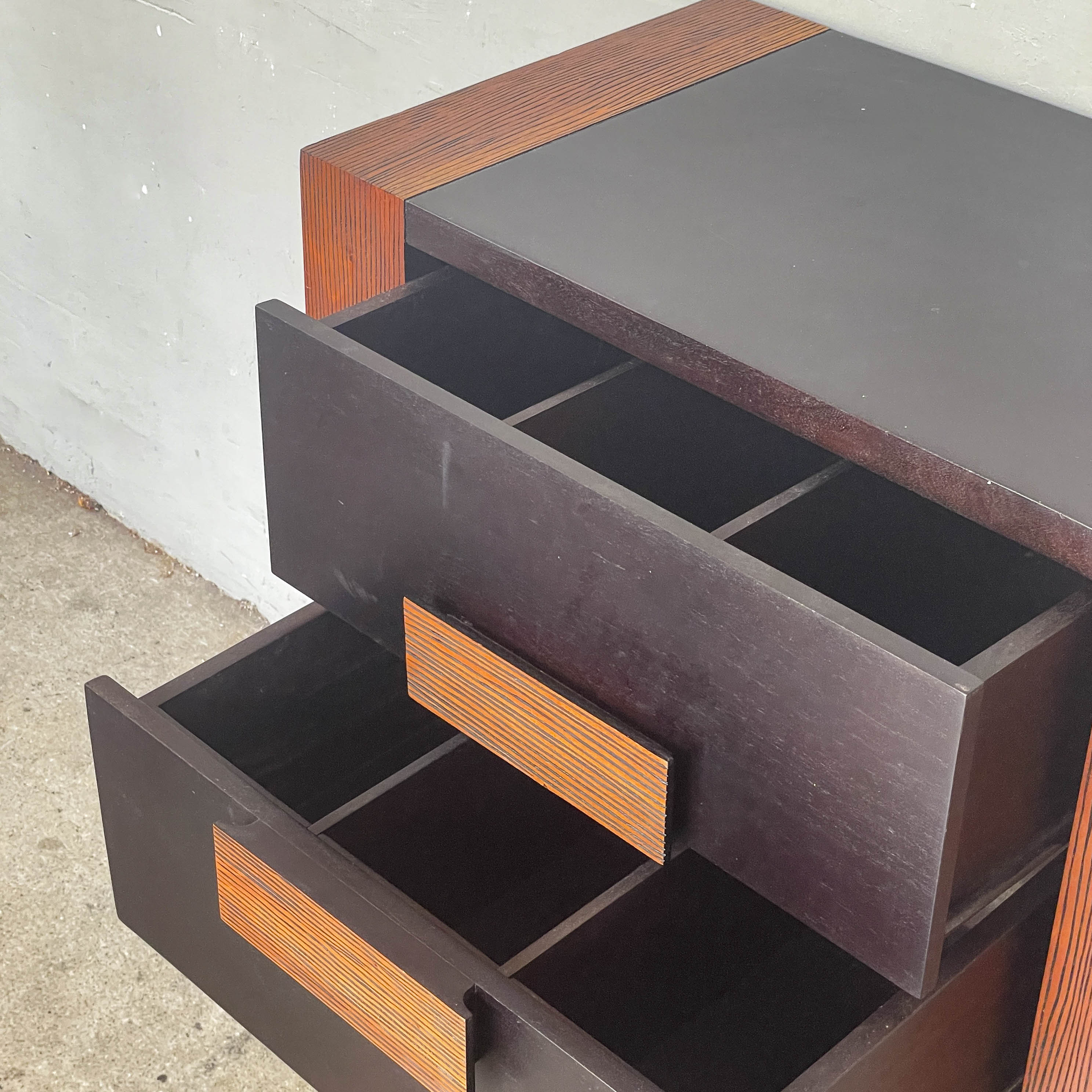 Dark-Stained Chest of Drawers with Ribbed Accents