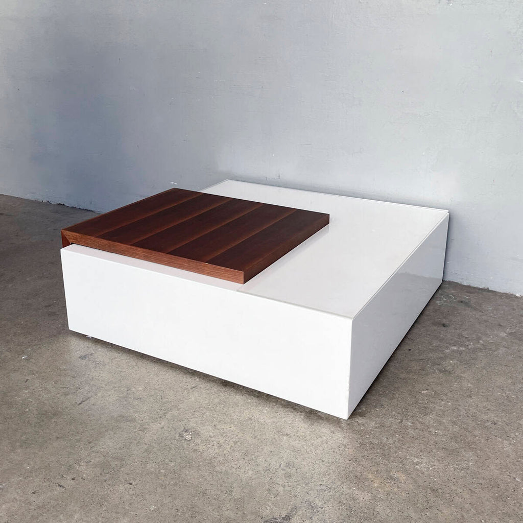 Coffee Table with Sliding Top/Storage