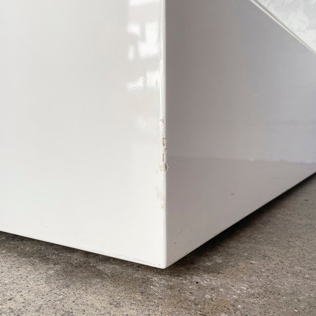 Coffee Table with Sliding Top/Storage