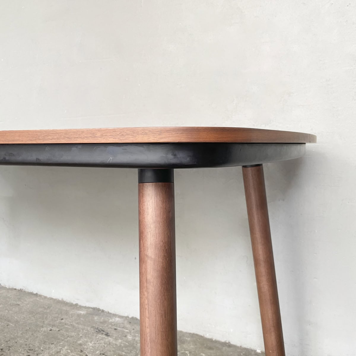Castlery Strato Dining Table (180cm)