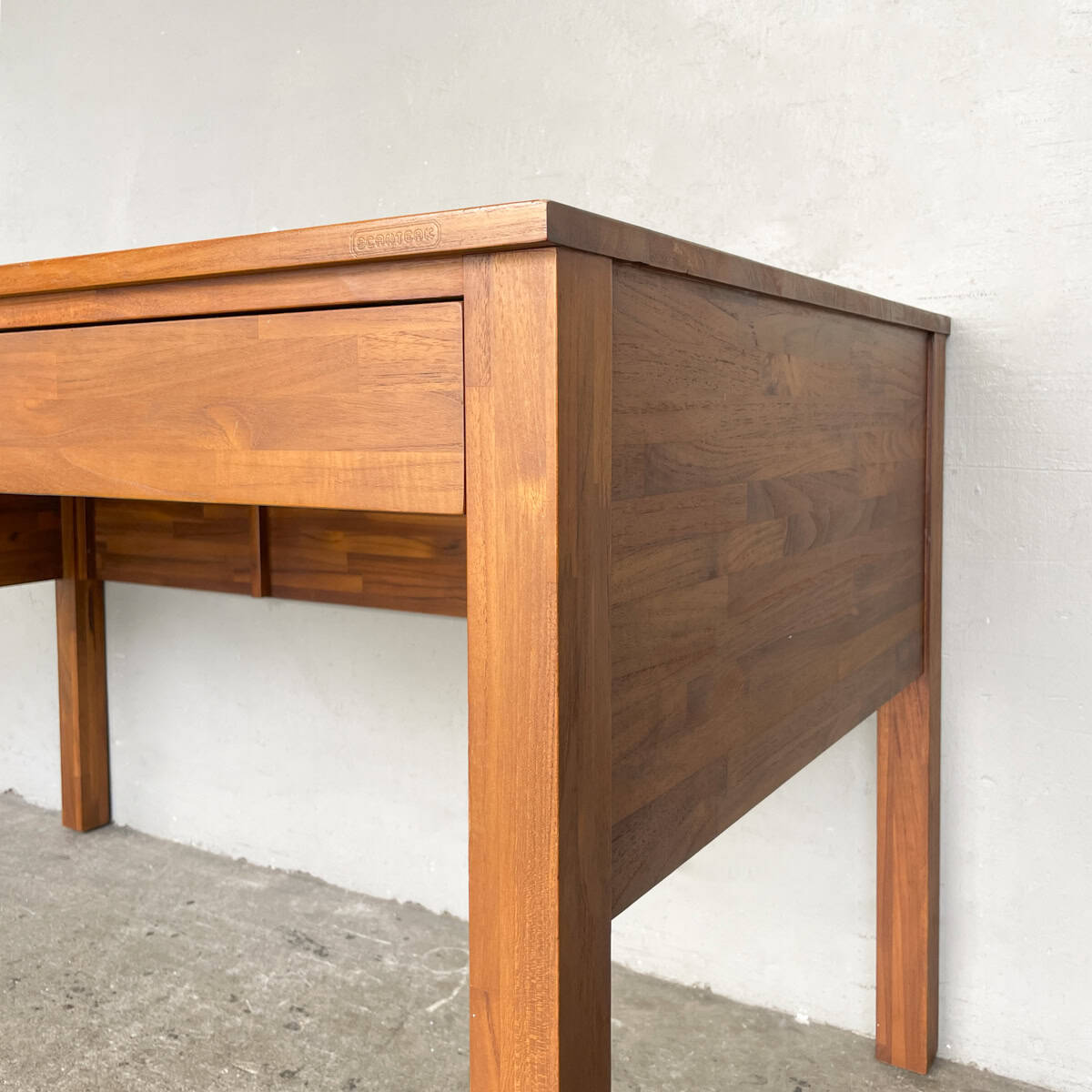 Scanteak Writing Table