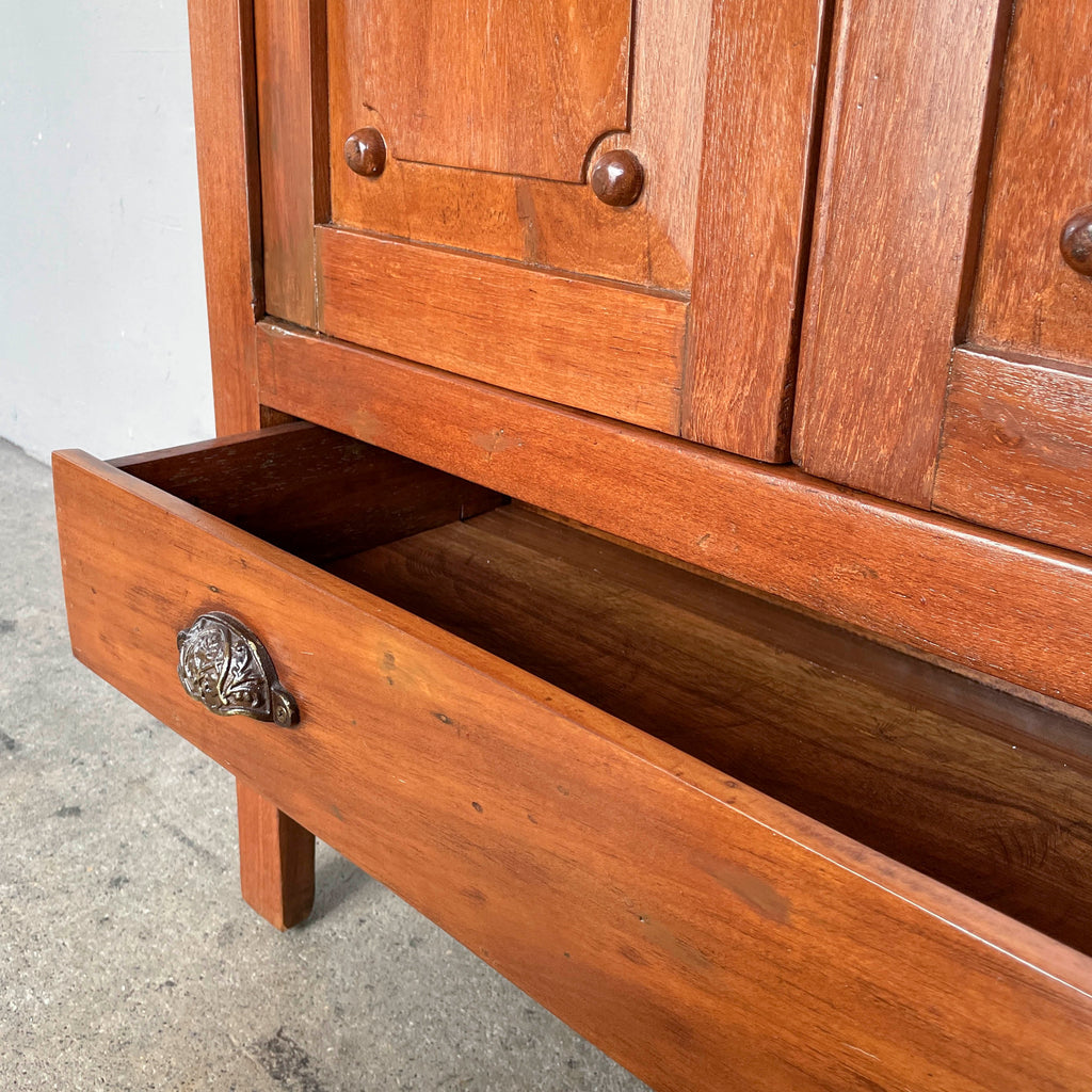 Refurbished Art Deco-Style Stained Glass Cabinet