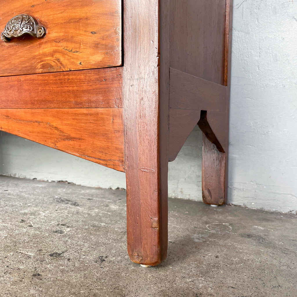 Refurbished Art Deco-Style Stained Glass Cabinet