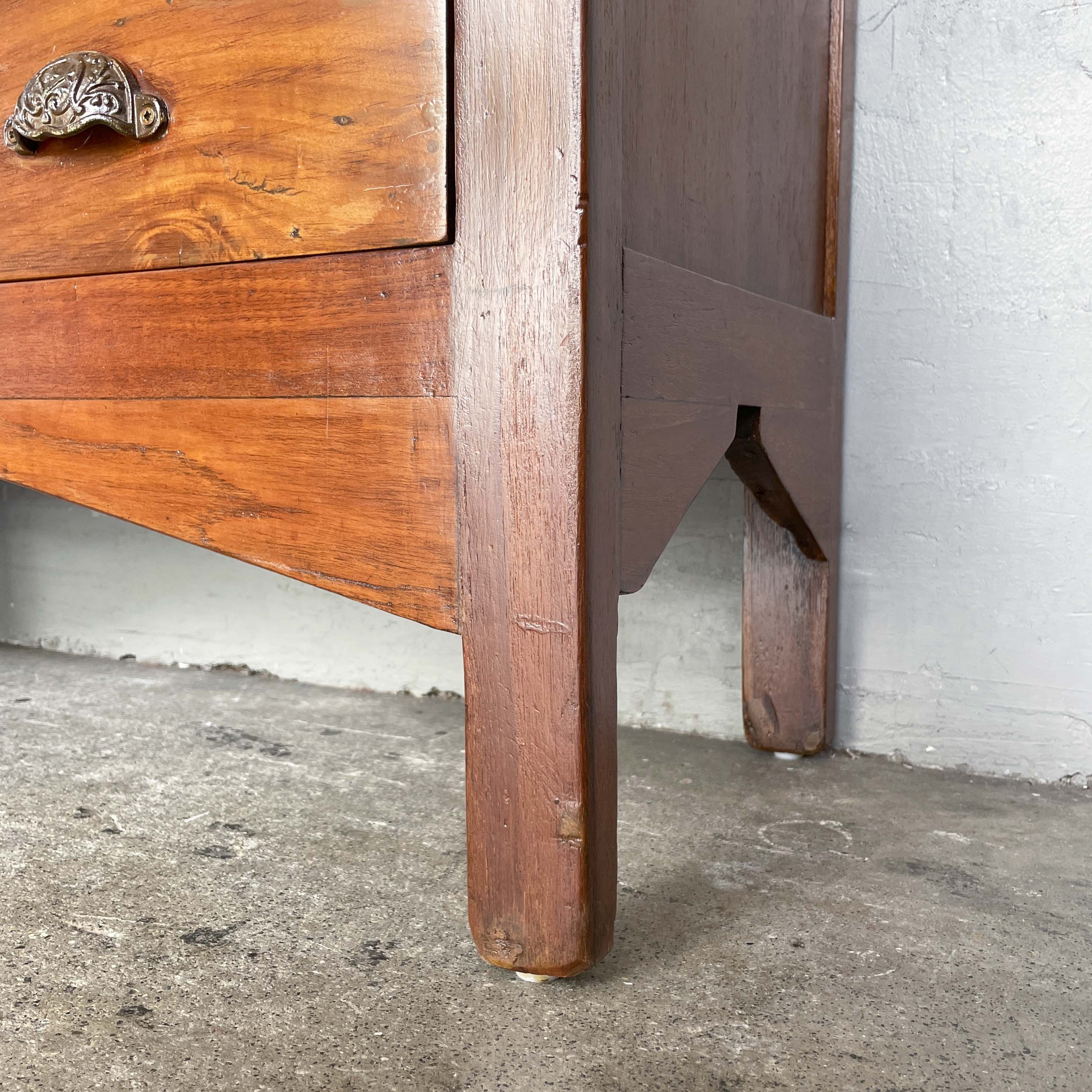 Refurbished Art Deco-Style Stained Glass Cabinet