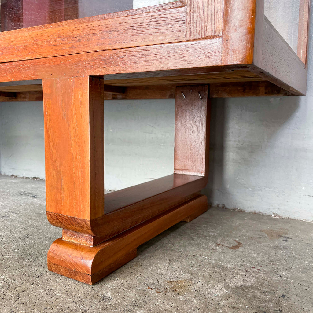 Refurbished Vintage 3-Door U-Leg Display Cabinet