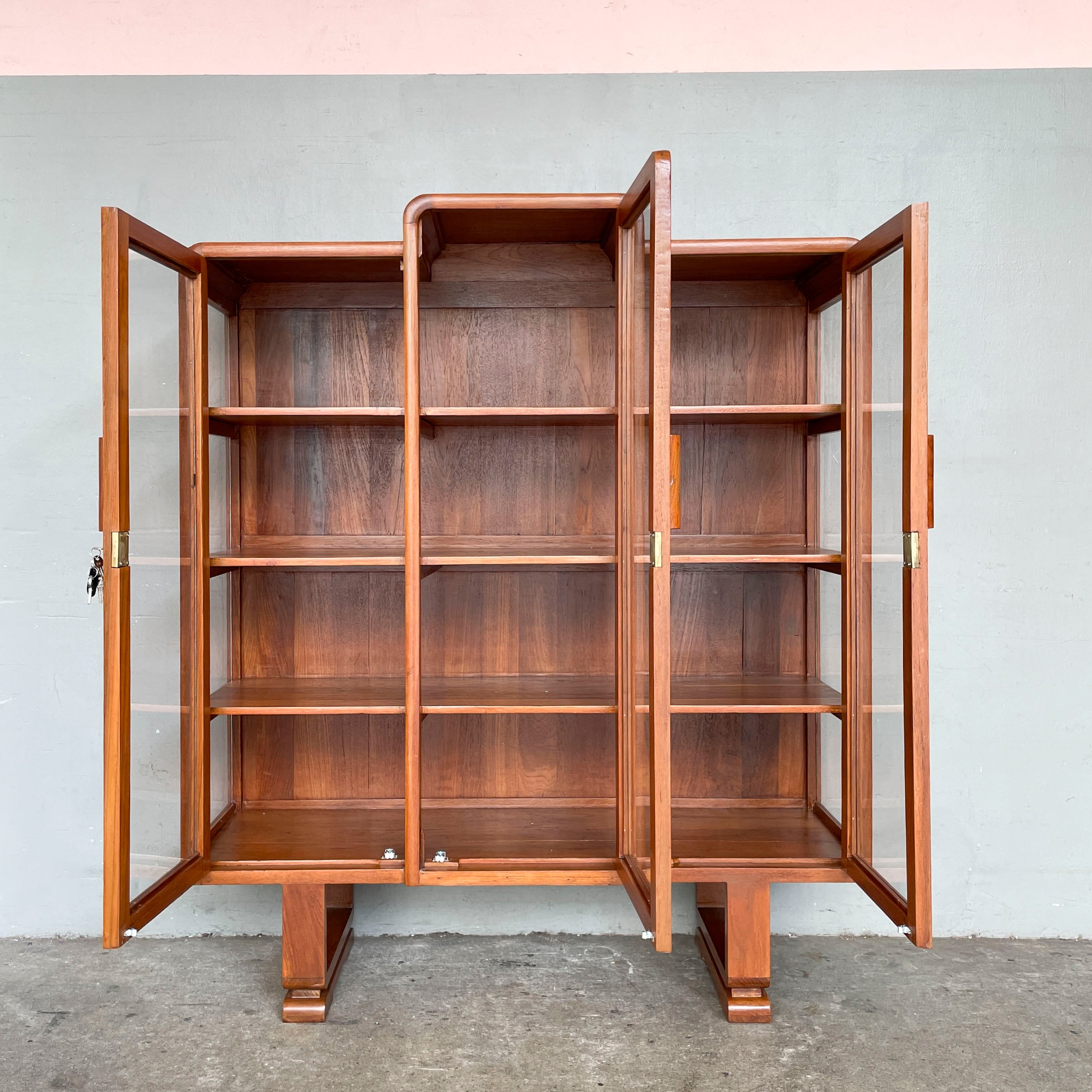 Refurbished Vintage 3-Door U-Leg Display Cabinet