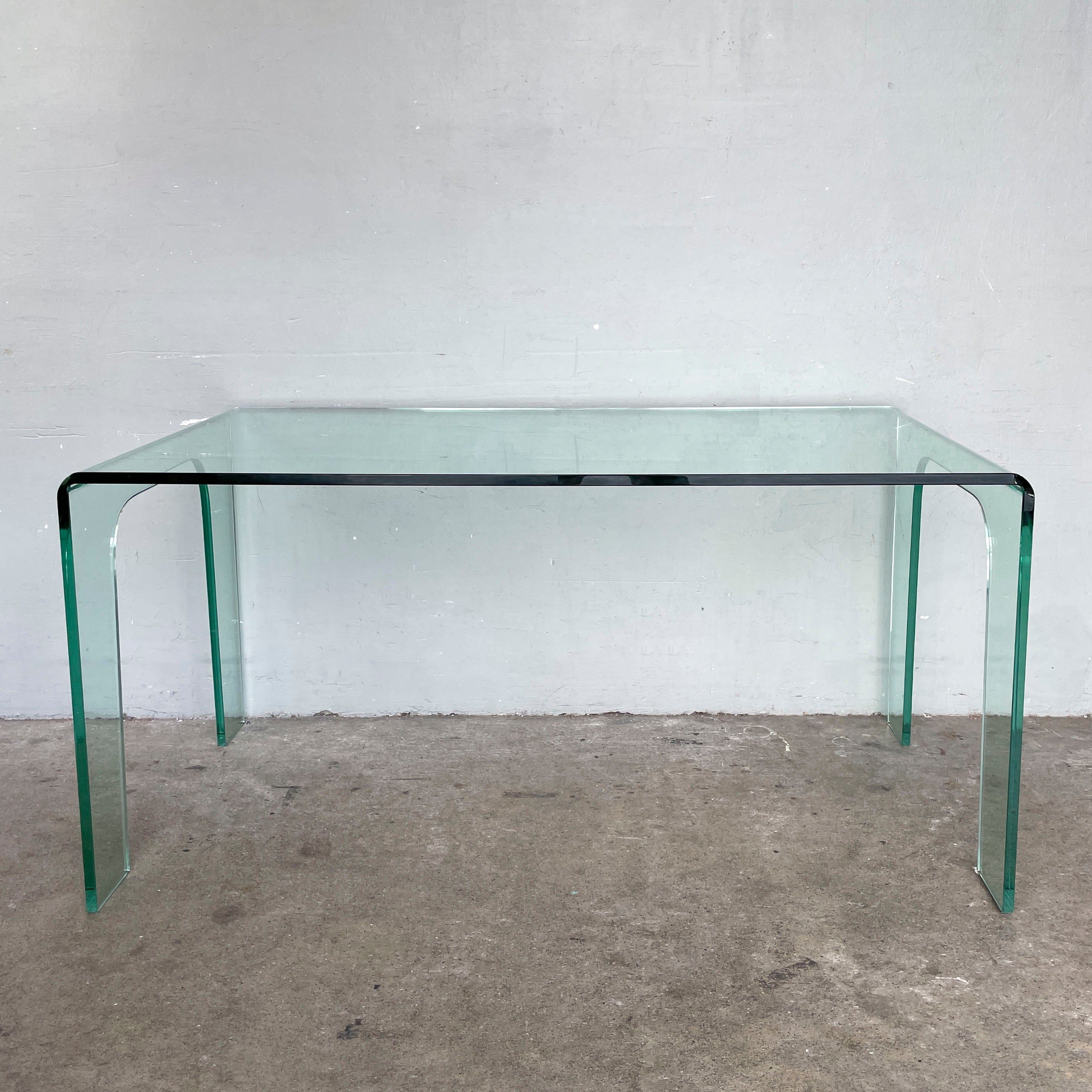Minimalist Curved Glass Table