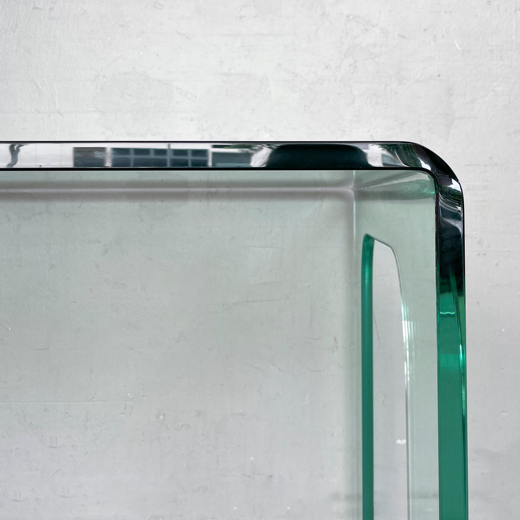 Minimalist Curved Glass Table